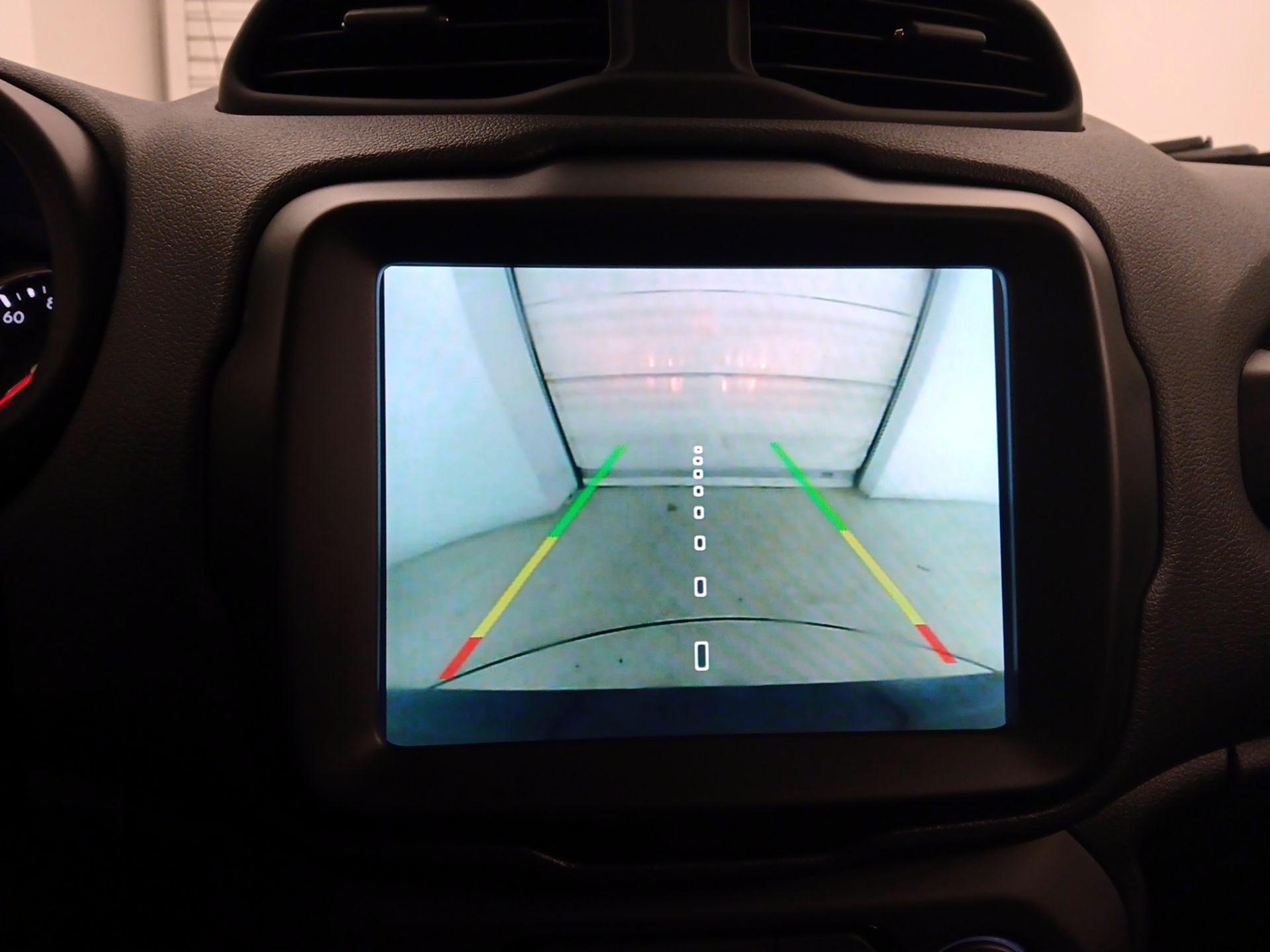 Thumbnail: 2021 Jeep Renegade - 13