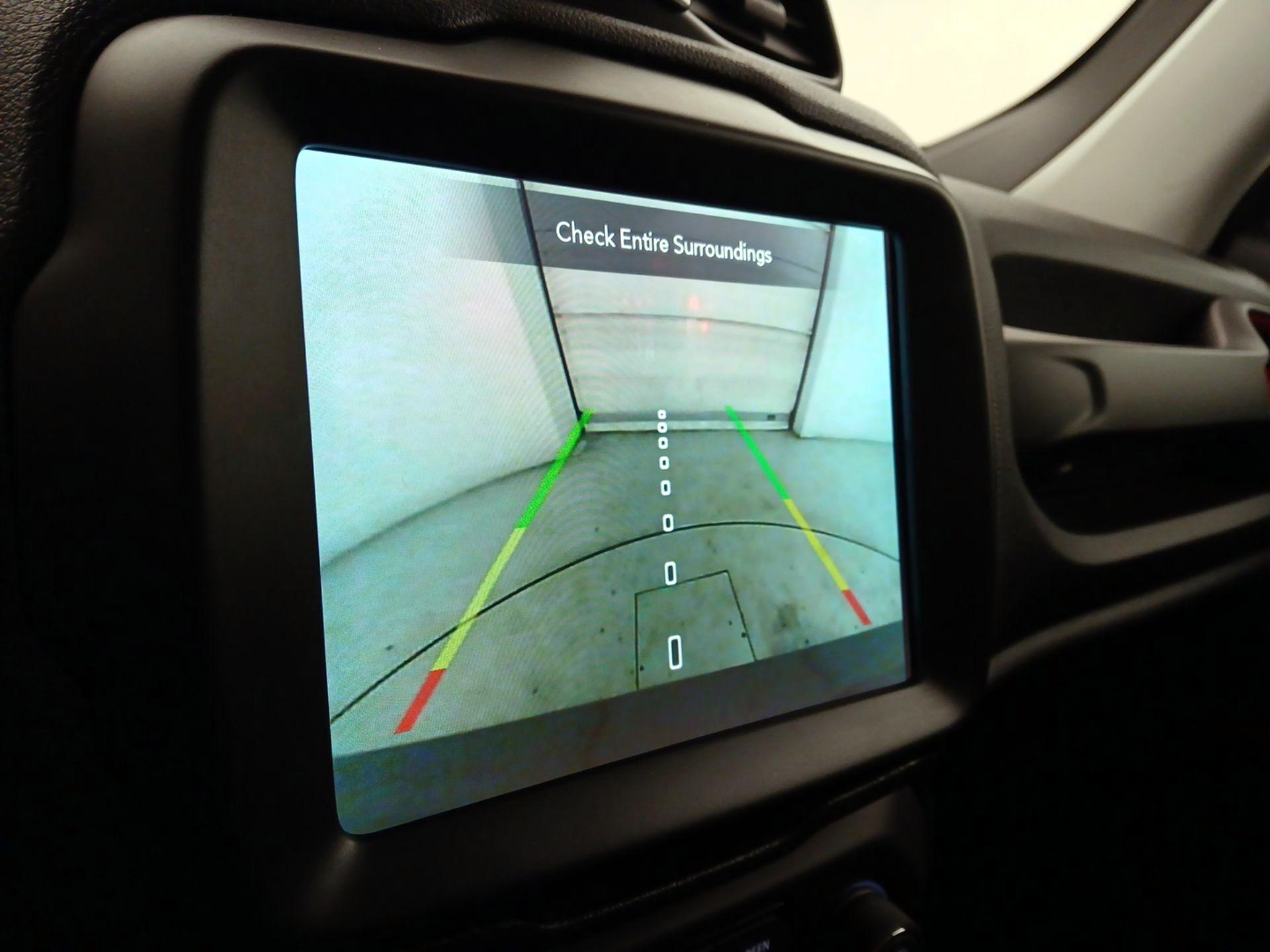 Thumbnail: 2021 Jeep Renegade - 15