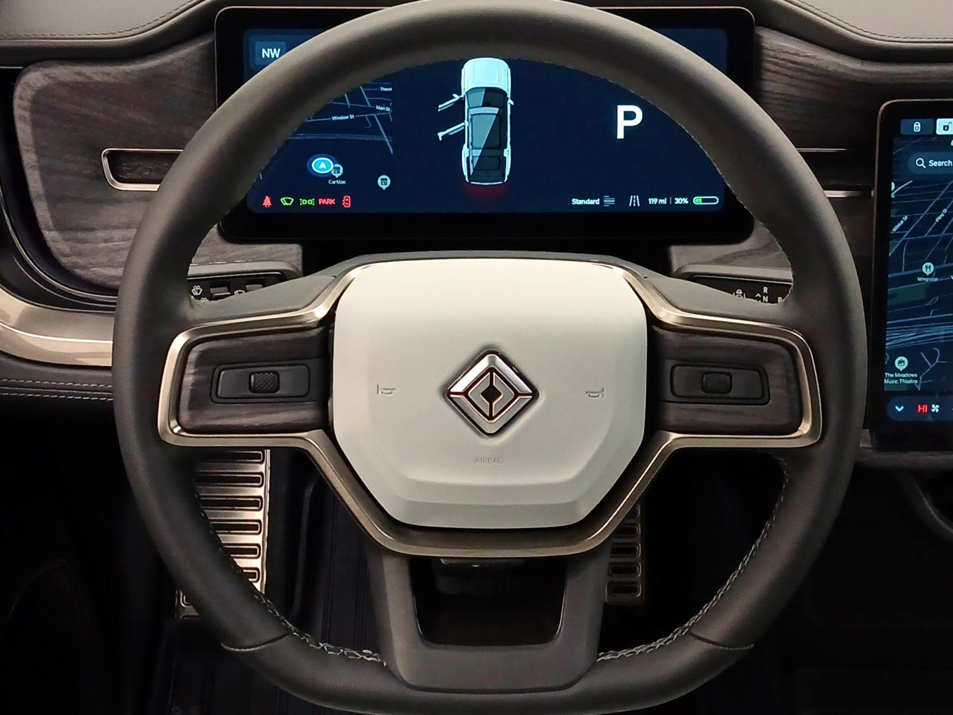 Thumbnail: 2024 Rivian R1S - 10