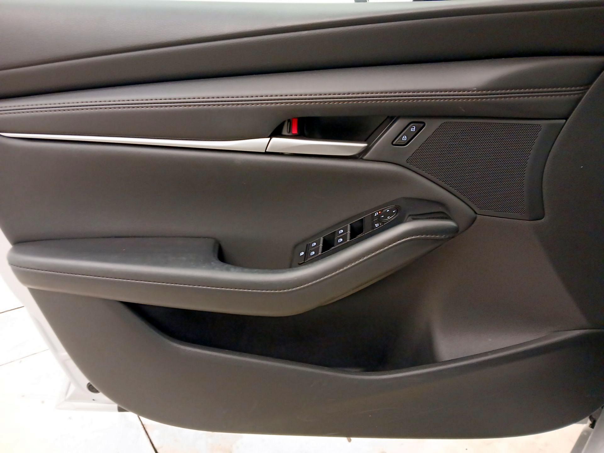 Thumbnail: 2024 Mazda Mazda3 - 12