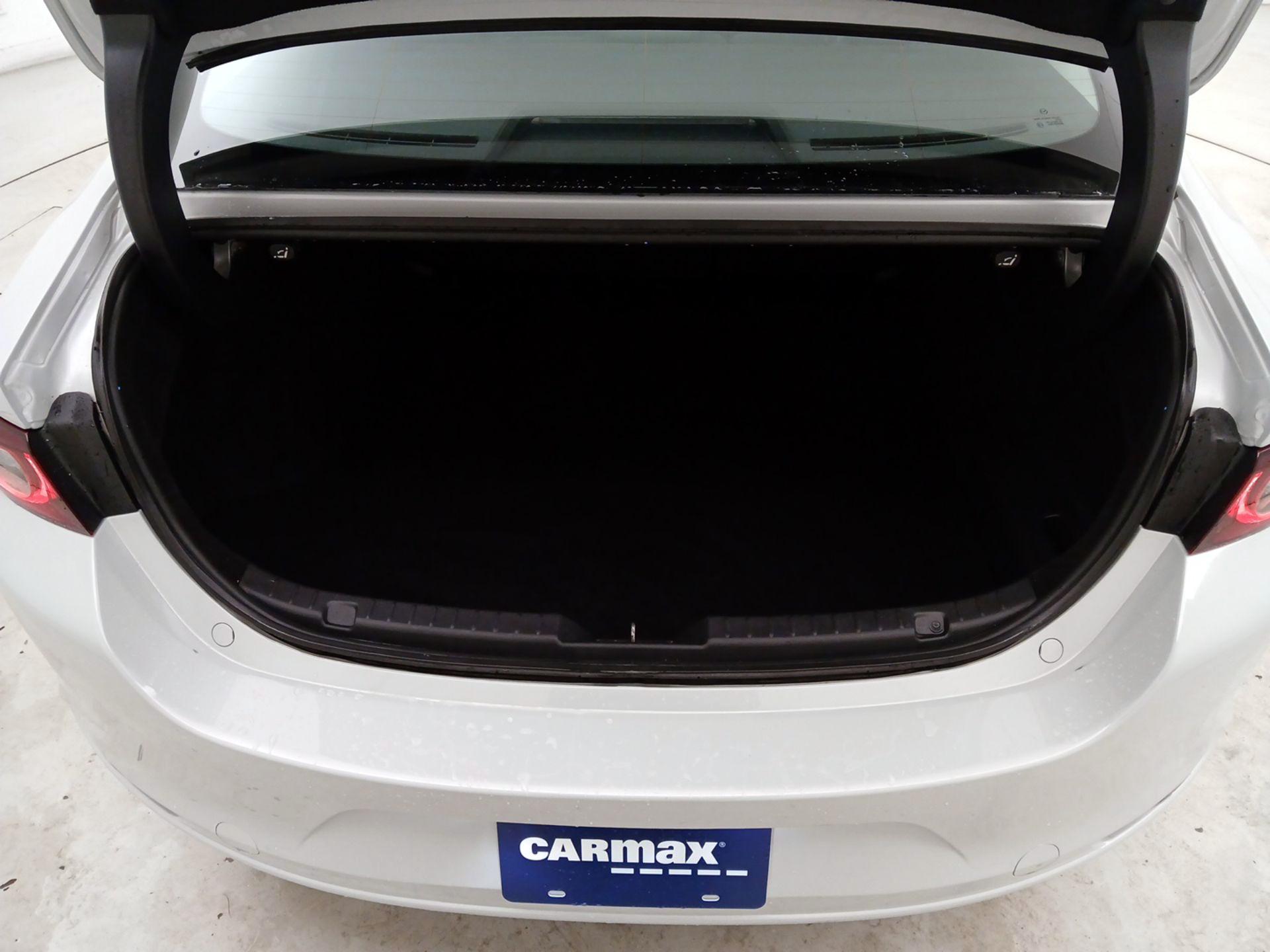 Thumbnail: 2024 Mazda Mazda3 - 20