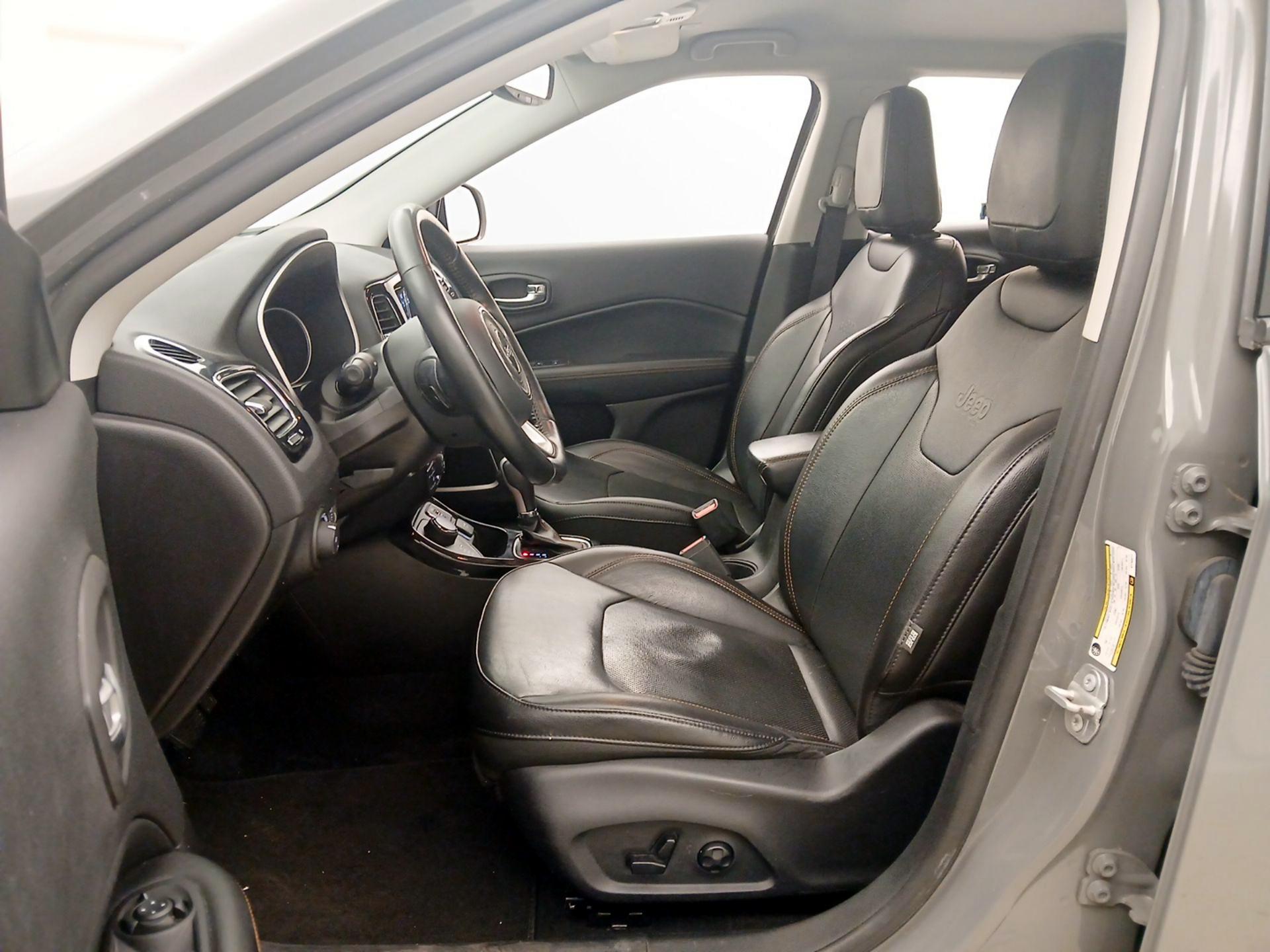 Thumbnail: 2019 Jeep Compass - 11