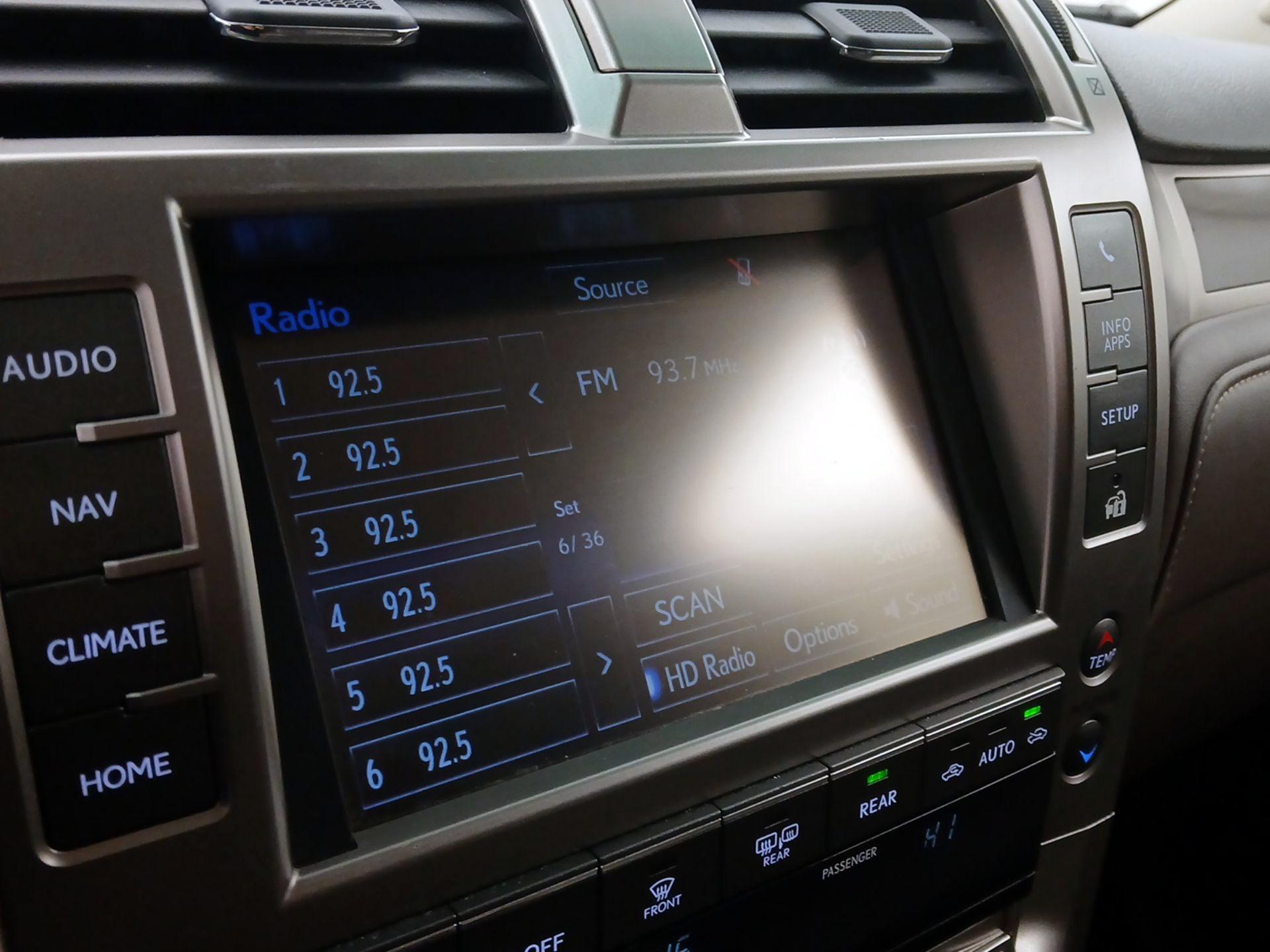 Thumbnail: 2019 Lexus GX - 16