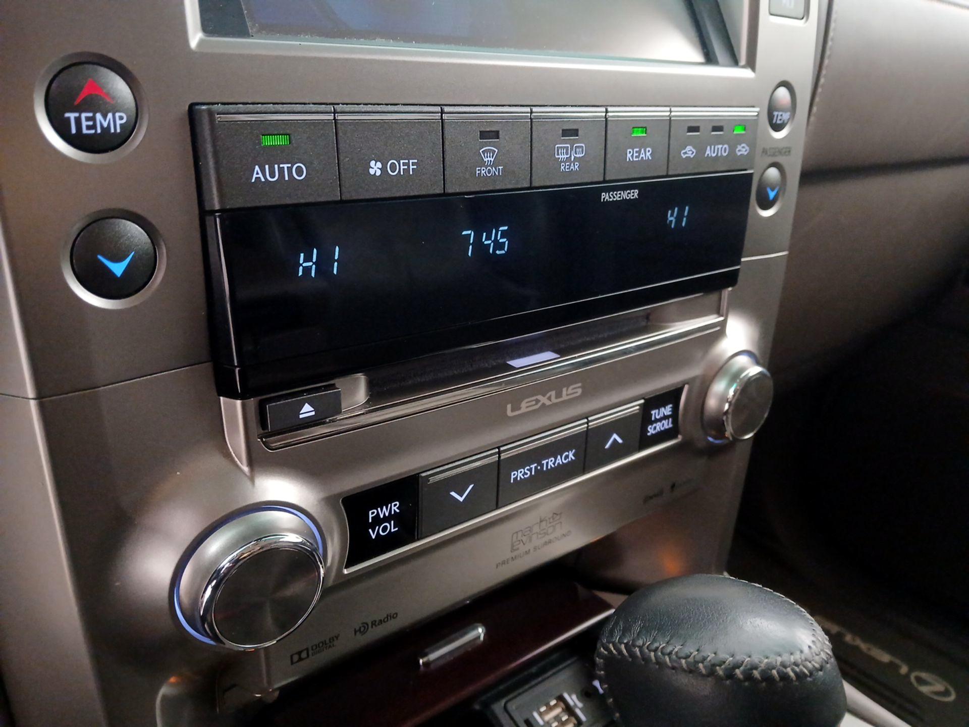 Thumbnail: 2019 Lexus GX - 17