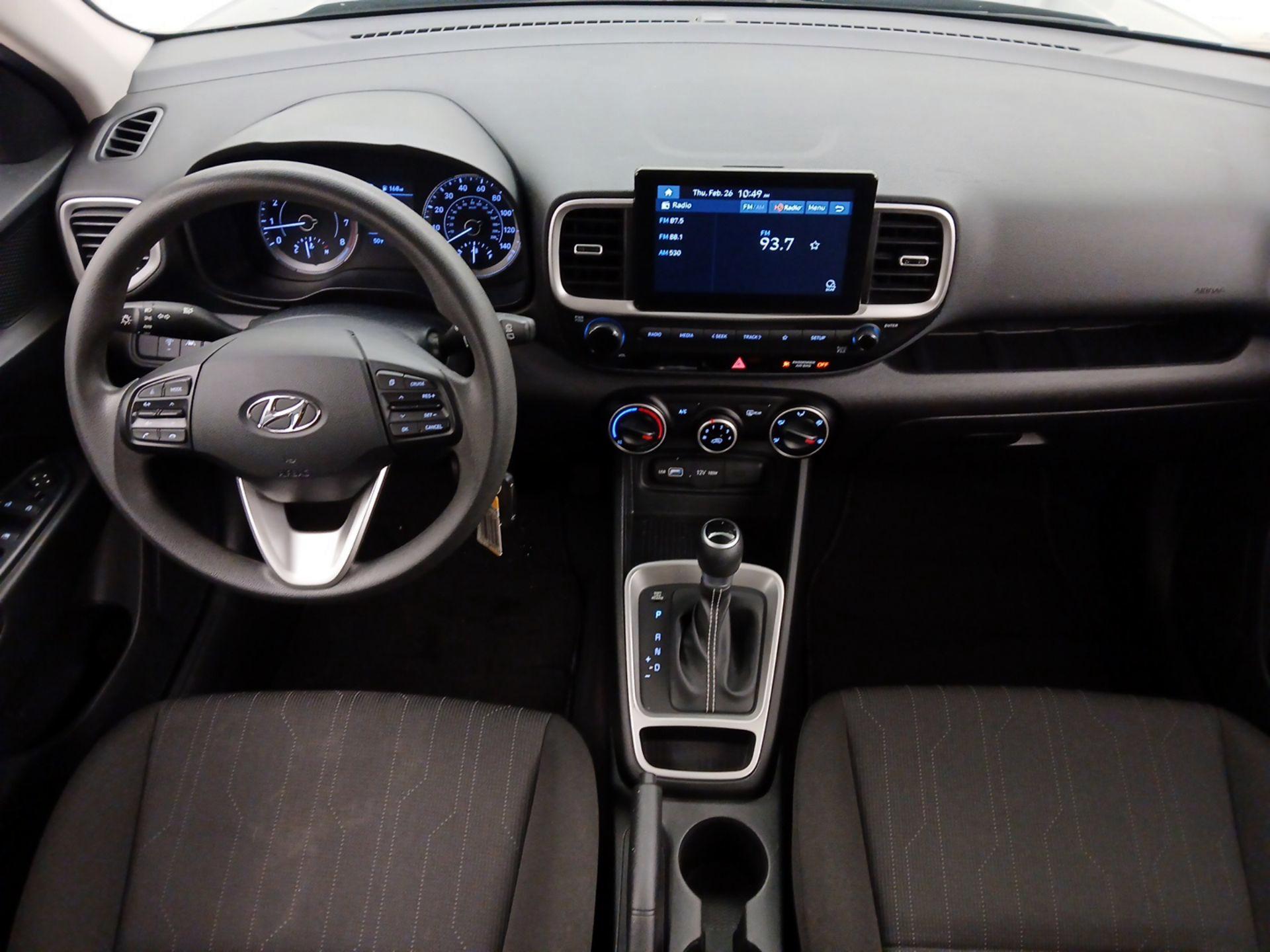 Thumbnail: 2022 Hyundai Venue - 9