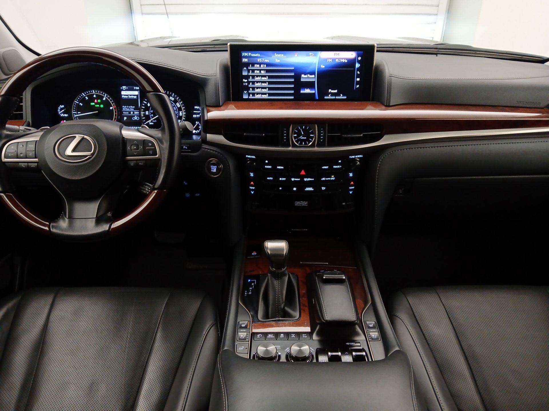 Thumbnail: 2021 Lexus LX - 9