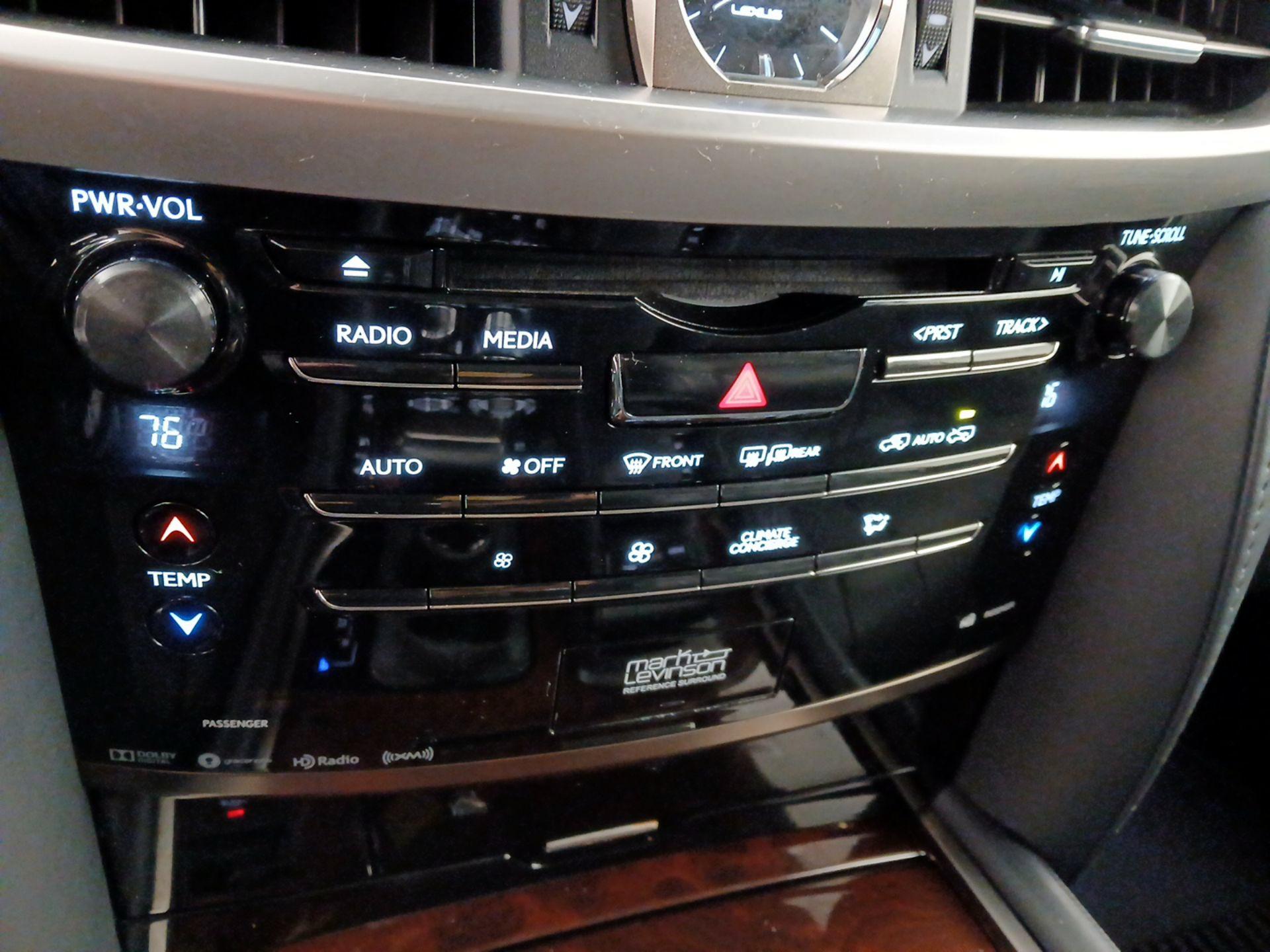 Thumbnail: 2021 Lexus LX - 16