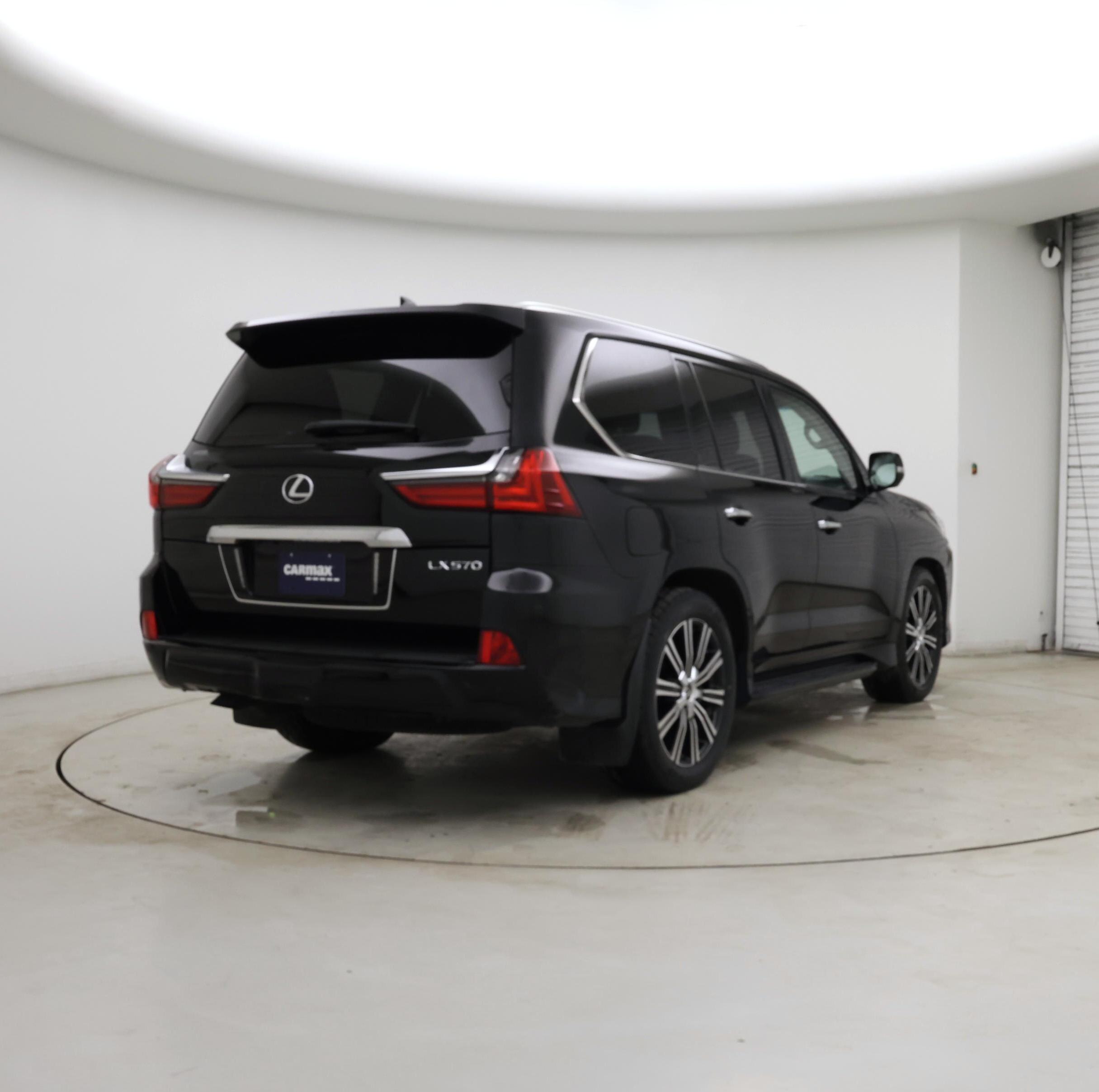 Thumbnail: 2021 Lexus LX - 8