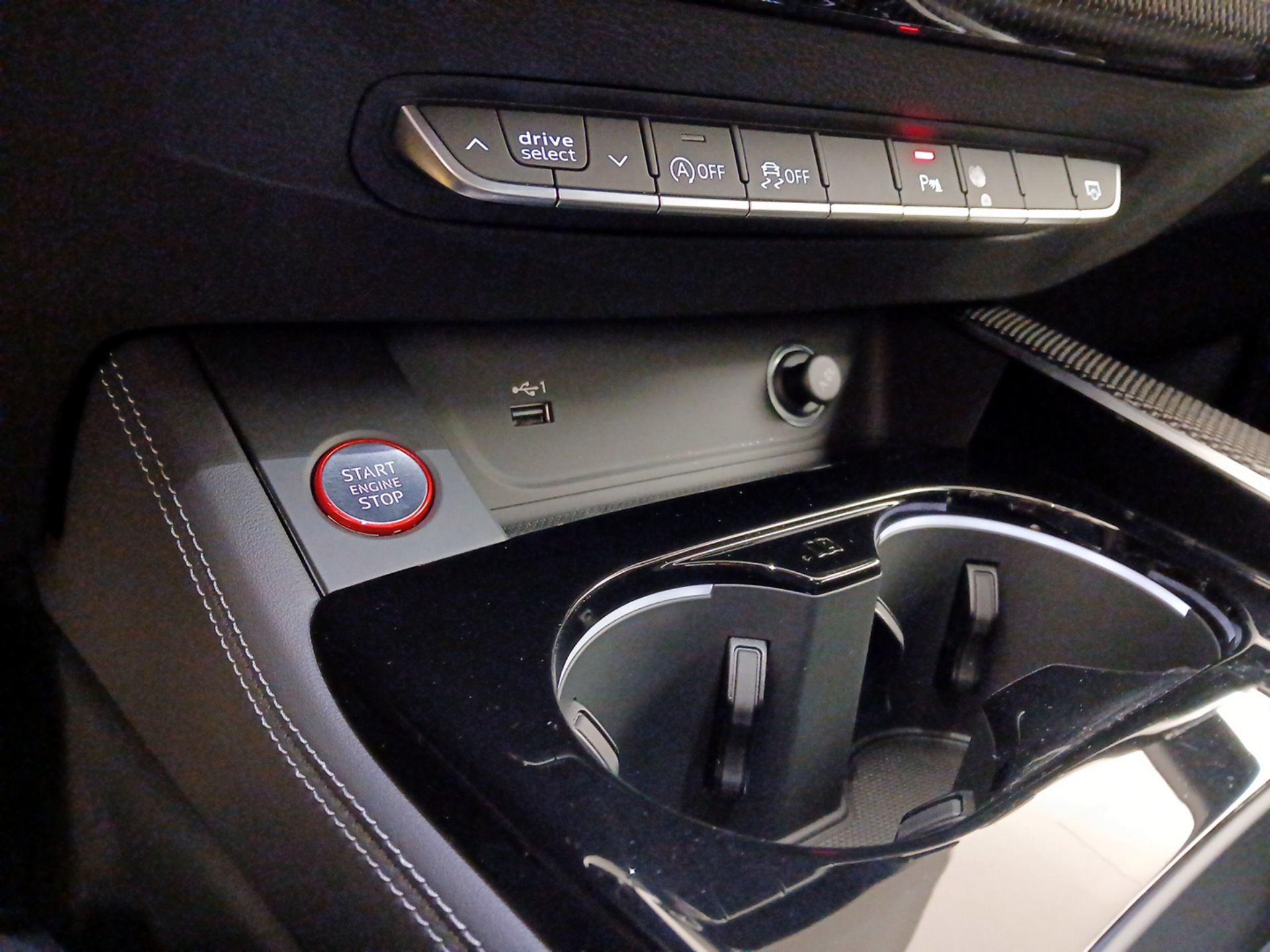 Thumbnail: 2023 Audi S5 - 19