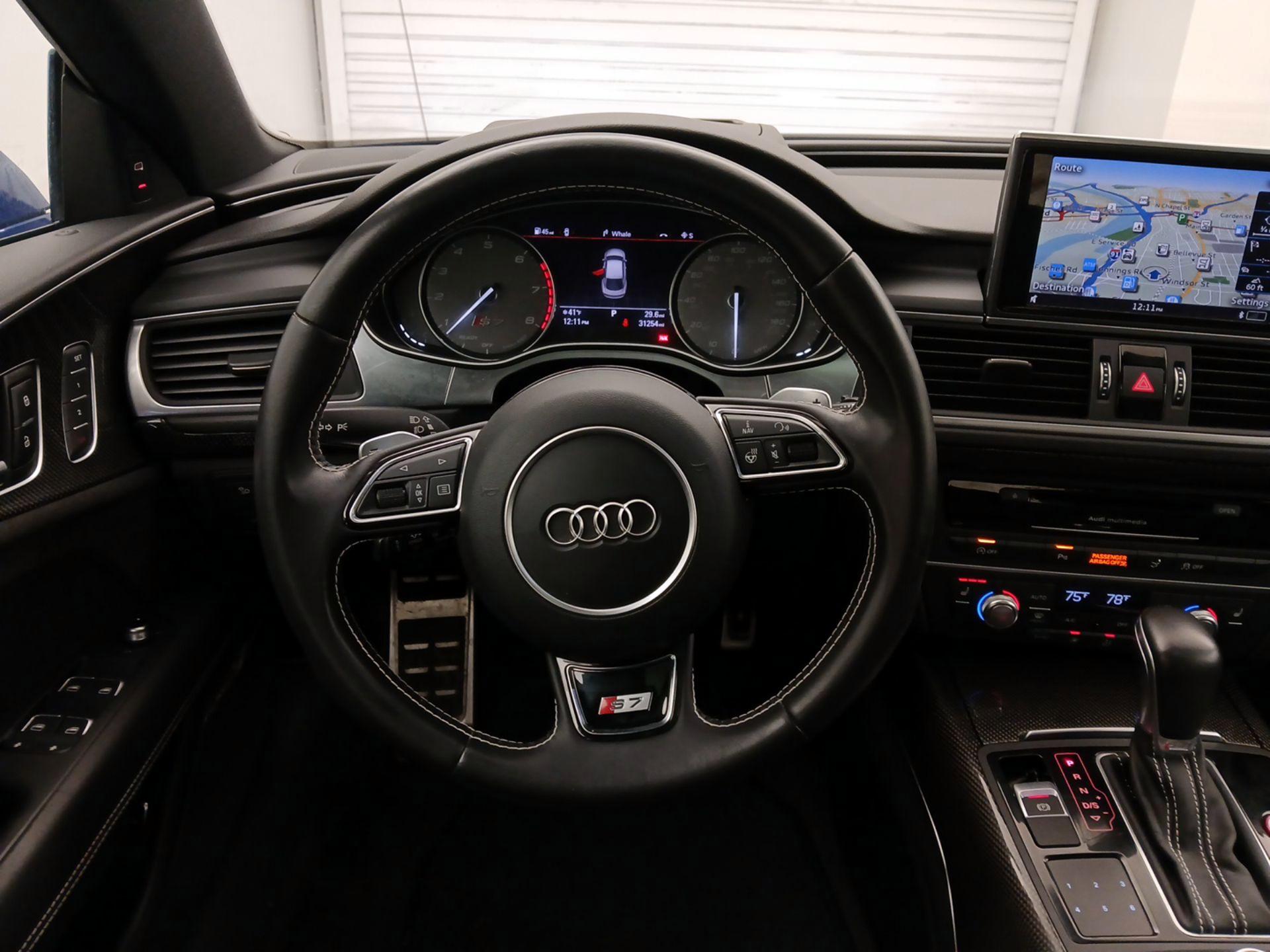 Thumbnail: 2016 Audi S7 - 10