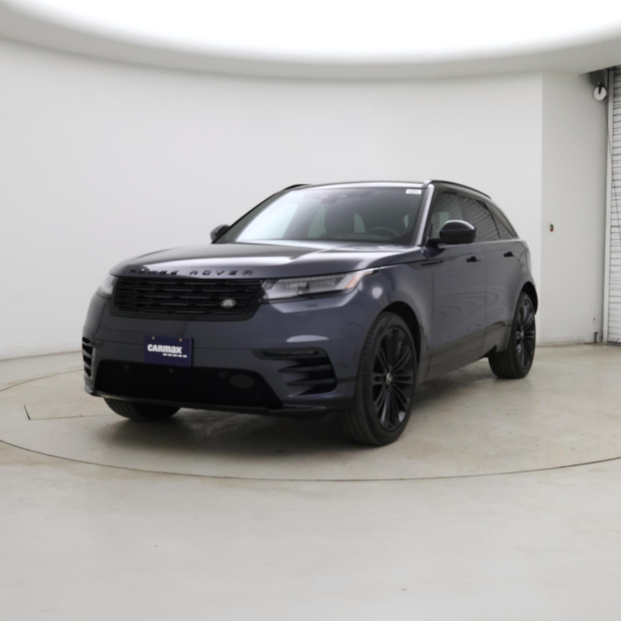 Thumbnail: 2024 Land Rover Range Rover Velar - 4