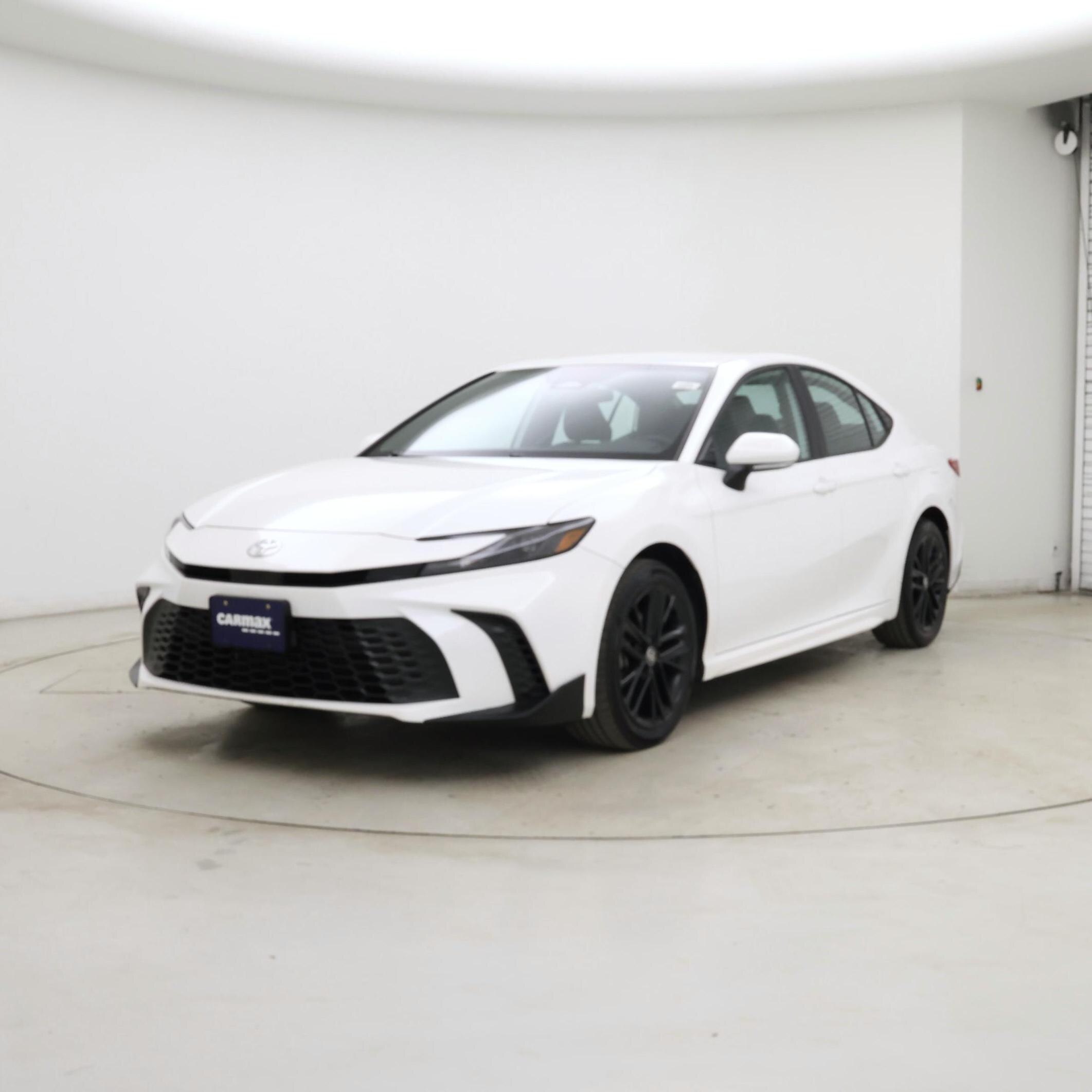 Thumbnail: 2025 Toyota Camry - 4