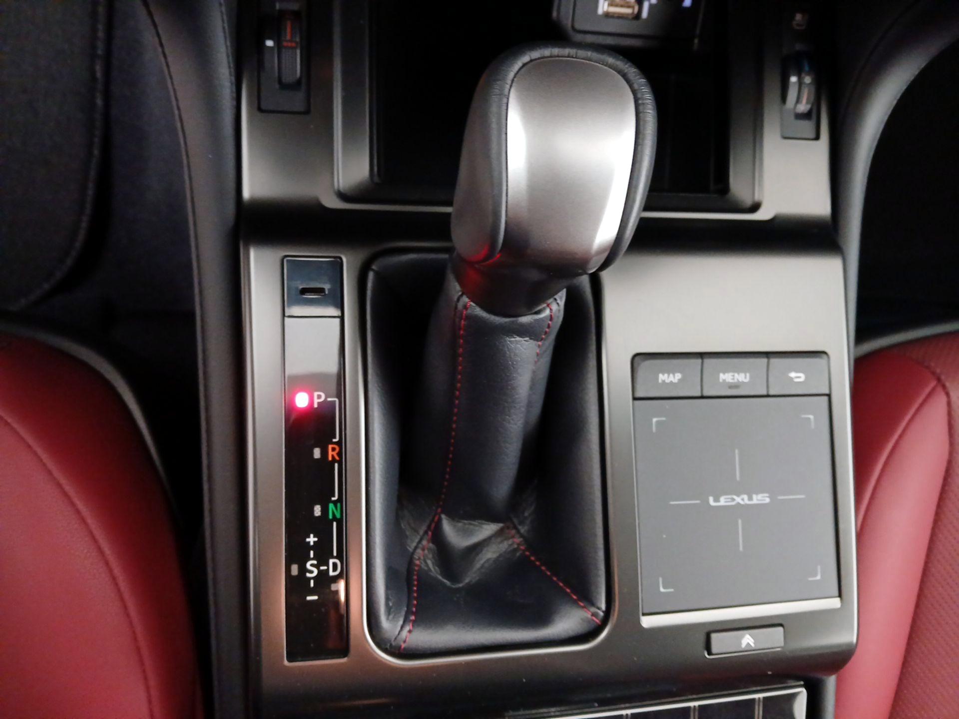 Thumbnail: 2022 Lexus GX - 17