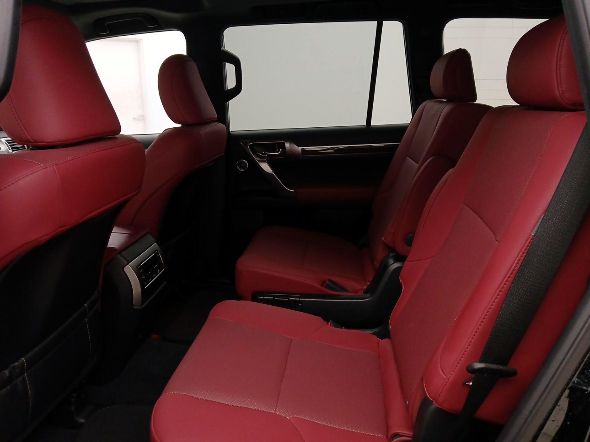 Thumbnail: 2022 Lexus GX - 19