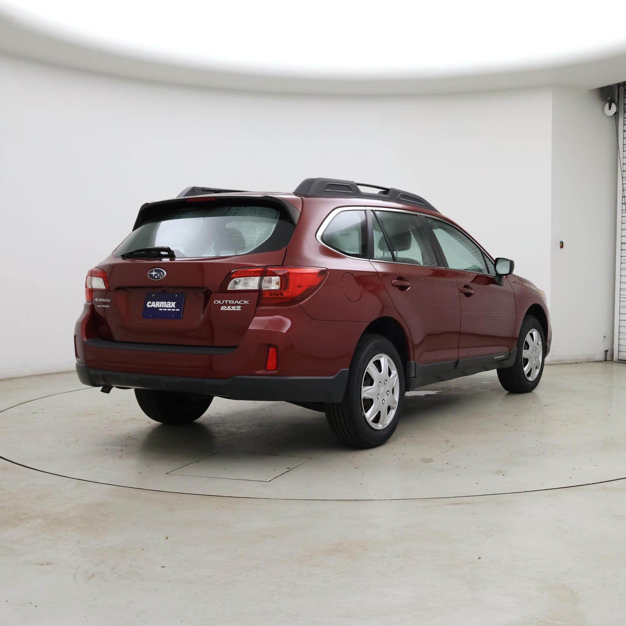 Thumbnail: 2015 Subaru Outback - 8