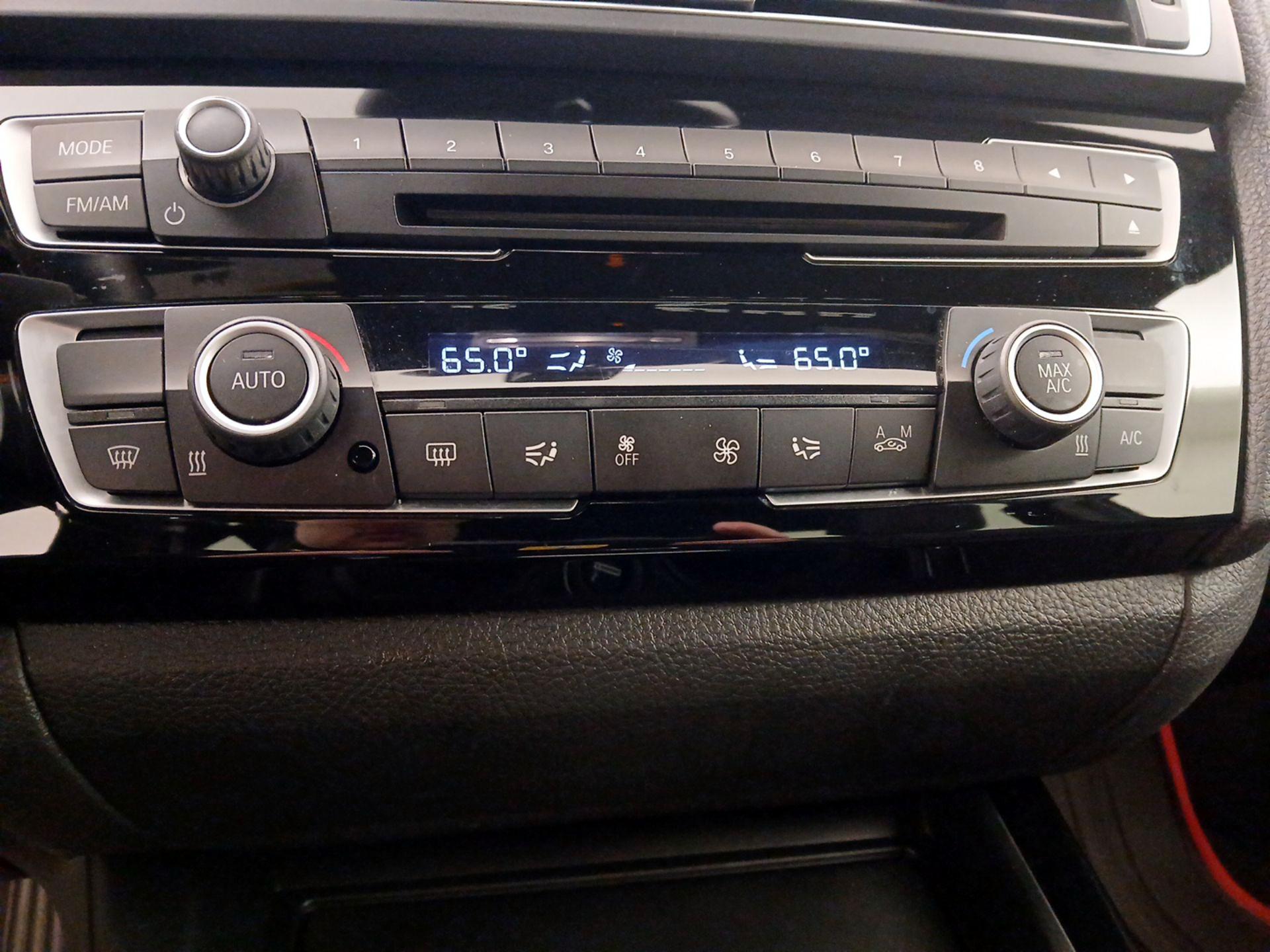 Thumbnail: 2017 BMW 2 Series - 16