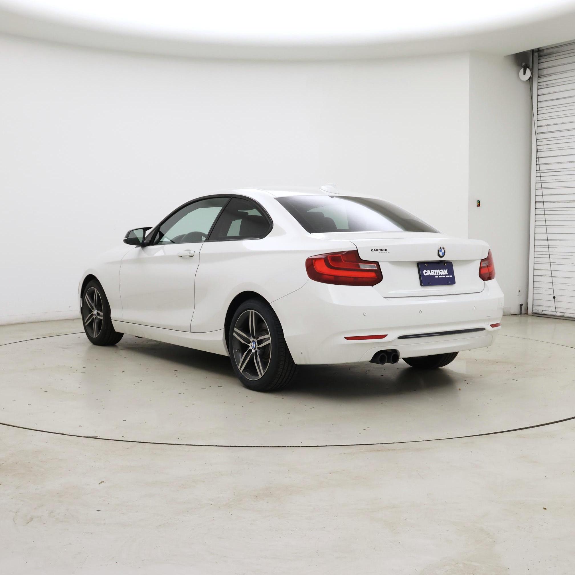 Thumbnail: 2017 BMW 2 Series - 2