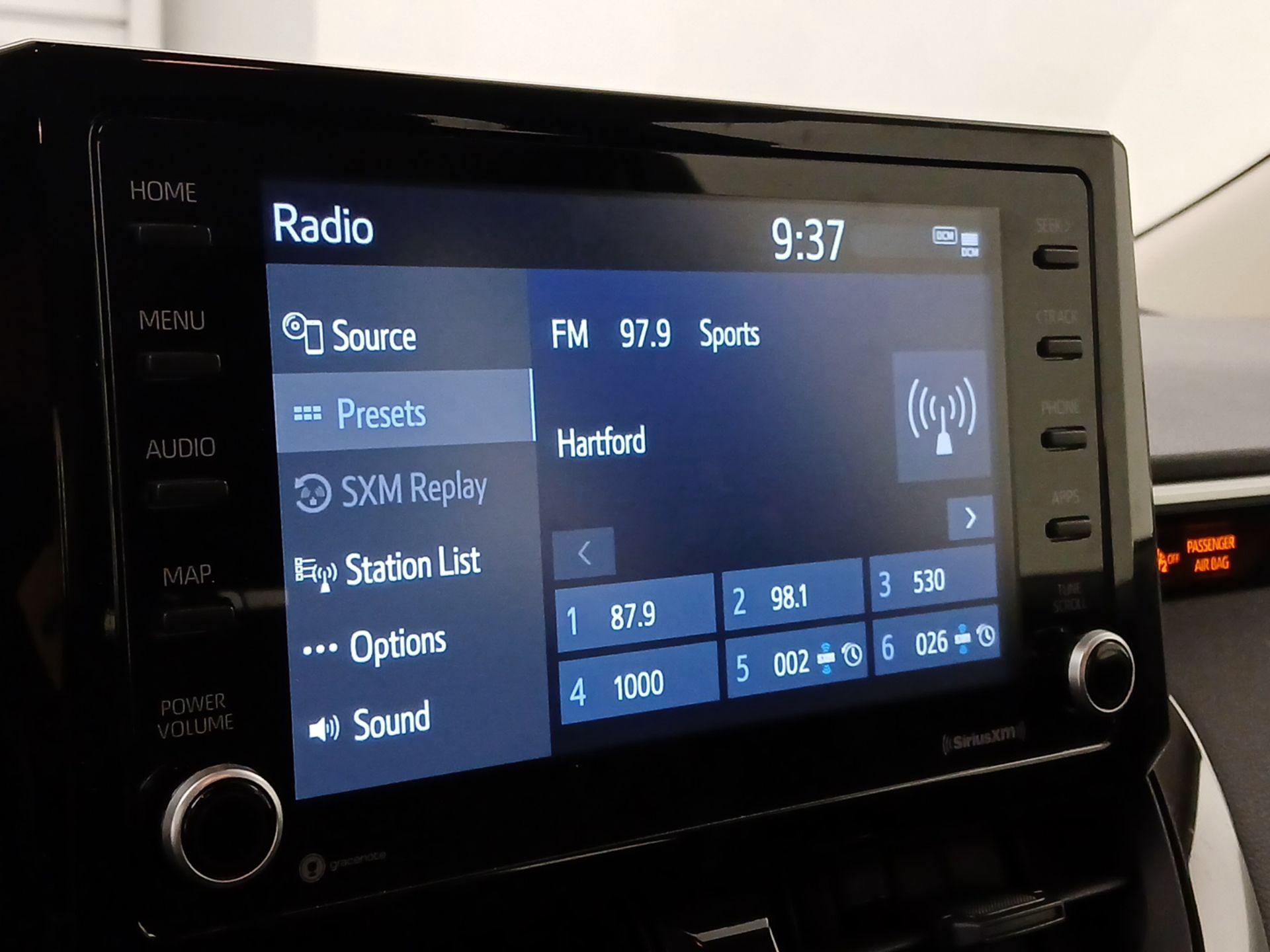 Thumbnail: 2022 Toyota Corolla - 16