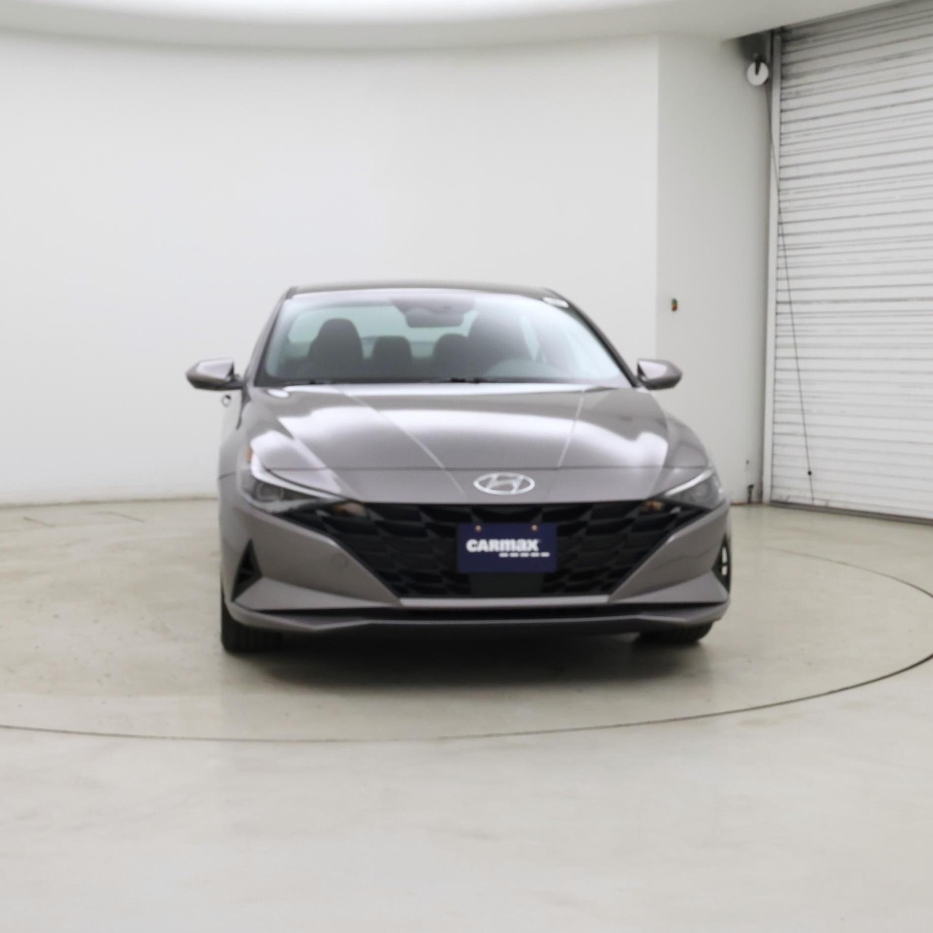 Thumbnail: 2023 Hyundai Elantra - 5