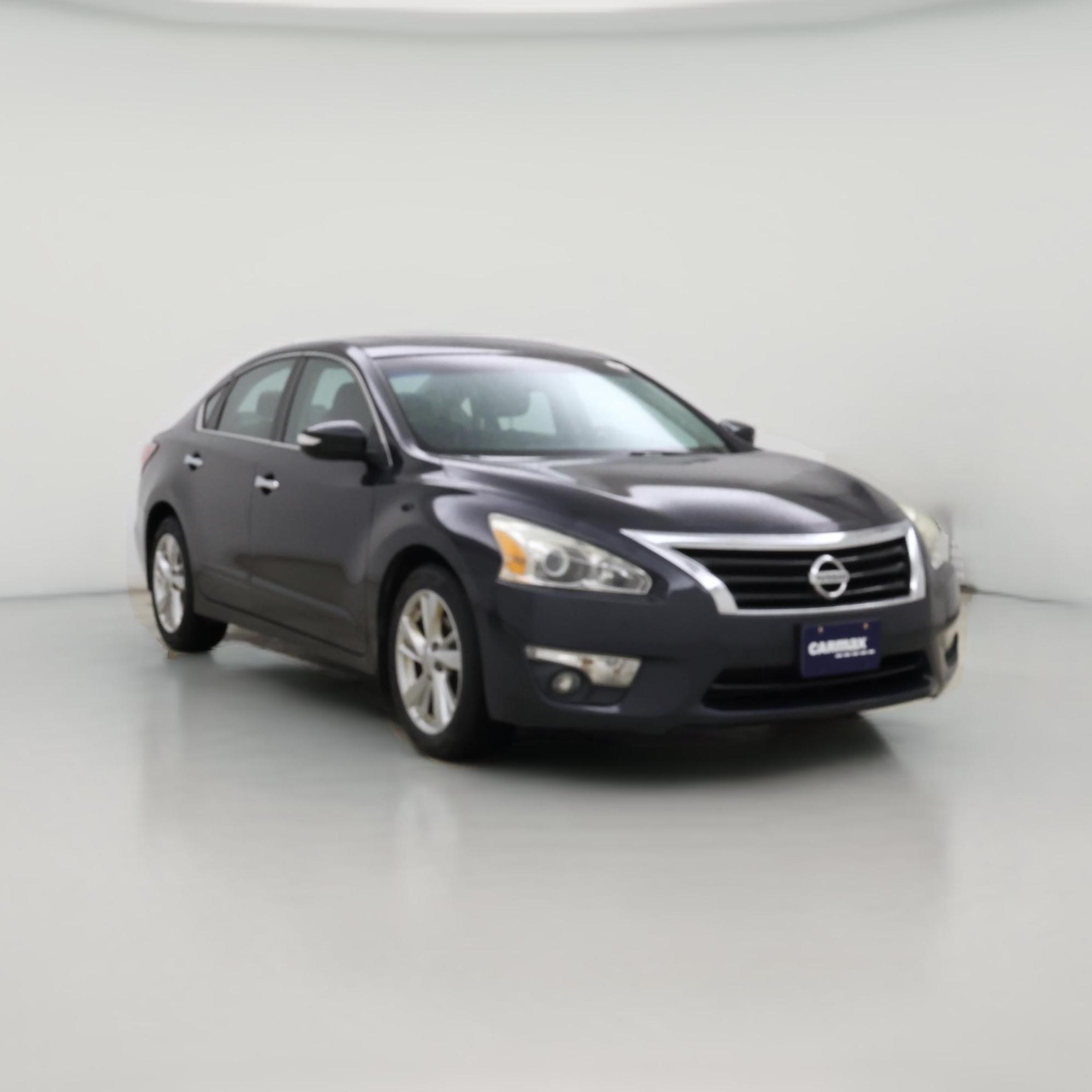 Thumbnail: 2015 Nissan Altima - 1