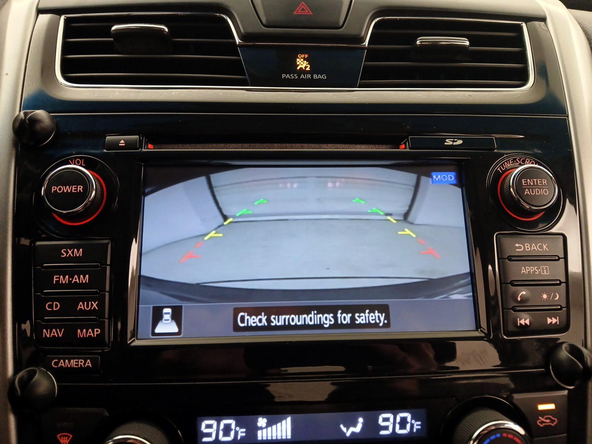 Thumbnail: 2015 Nissan Altima - 14