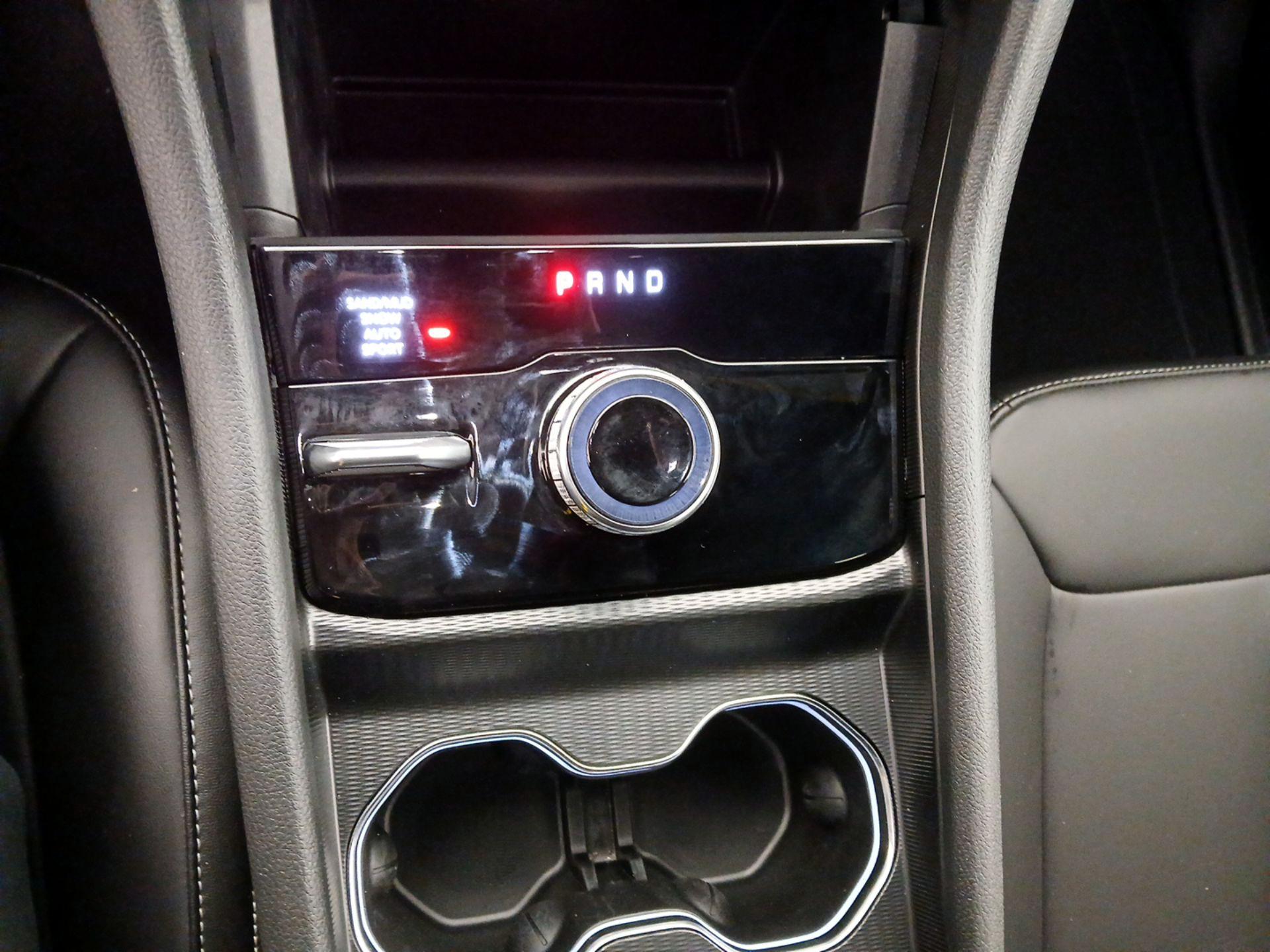 Thumbnail: 2025 Jeep Grand Cherokee - 18