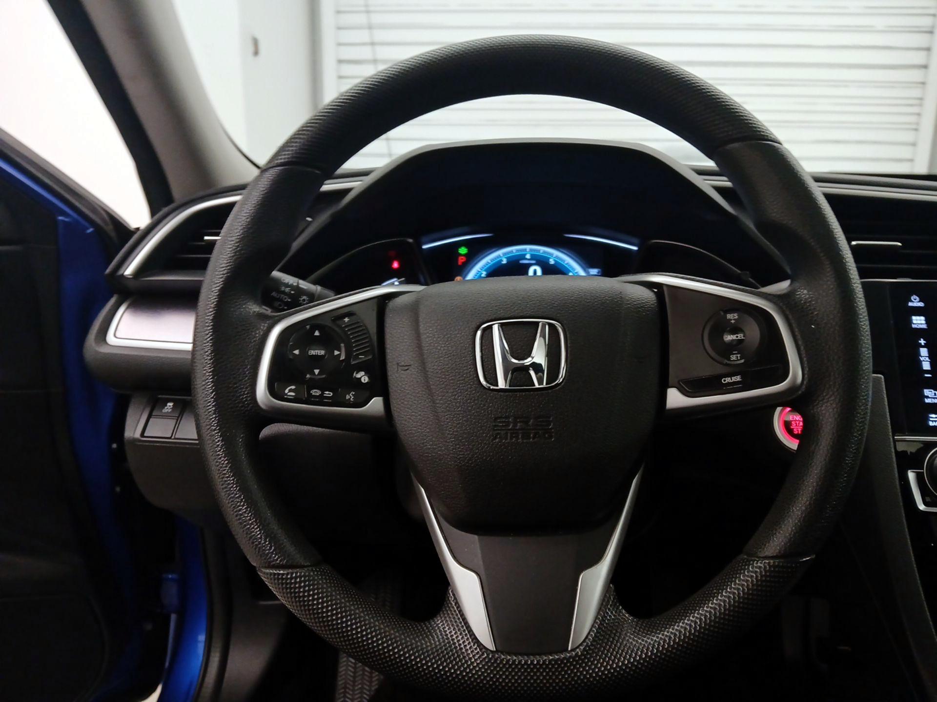 Thumbnail: 2016 Honda Civic - 10