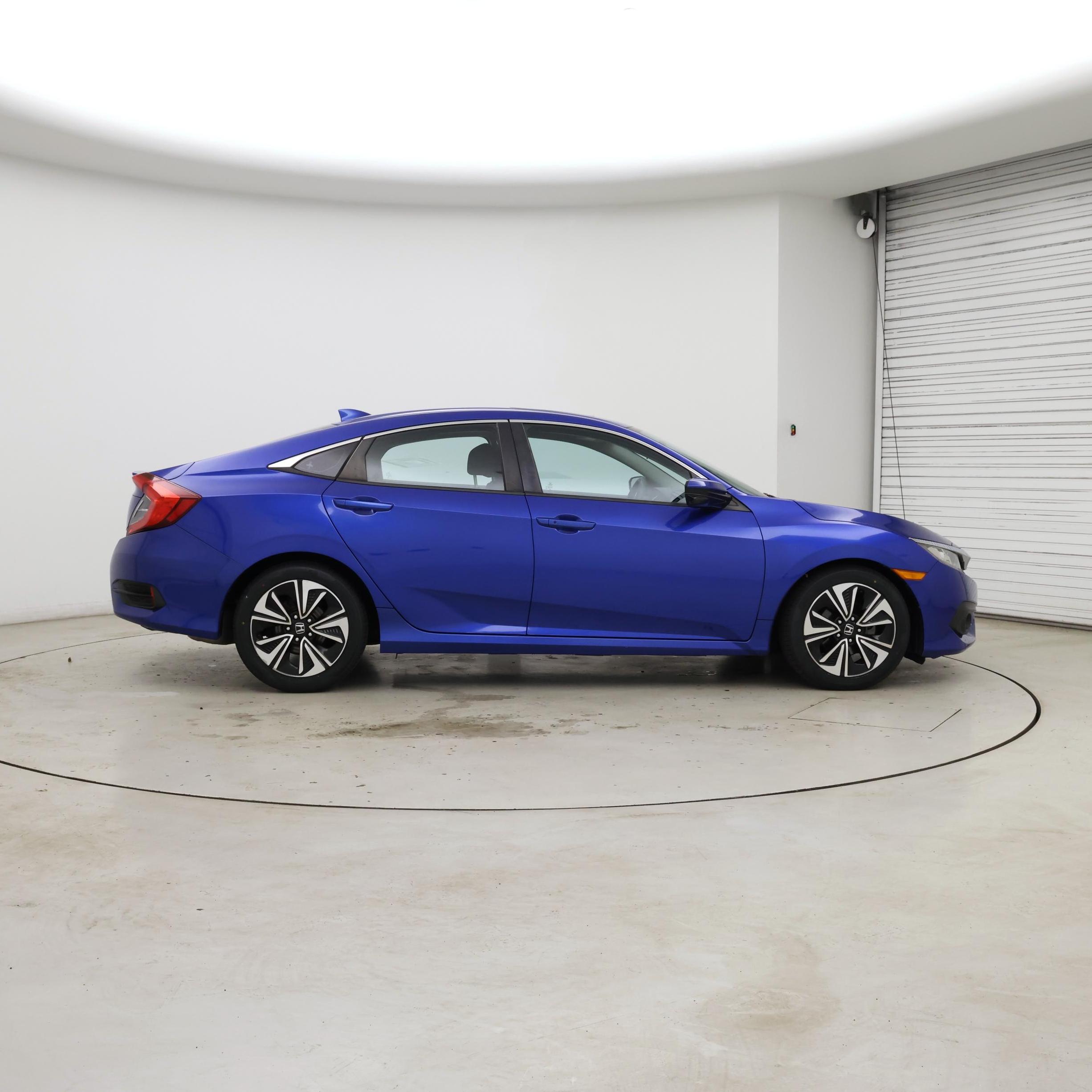 Thumbnail: 2016 Honda Civic - 7