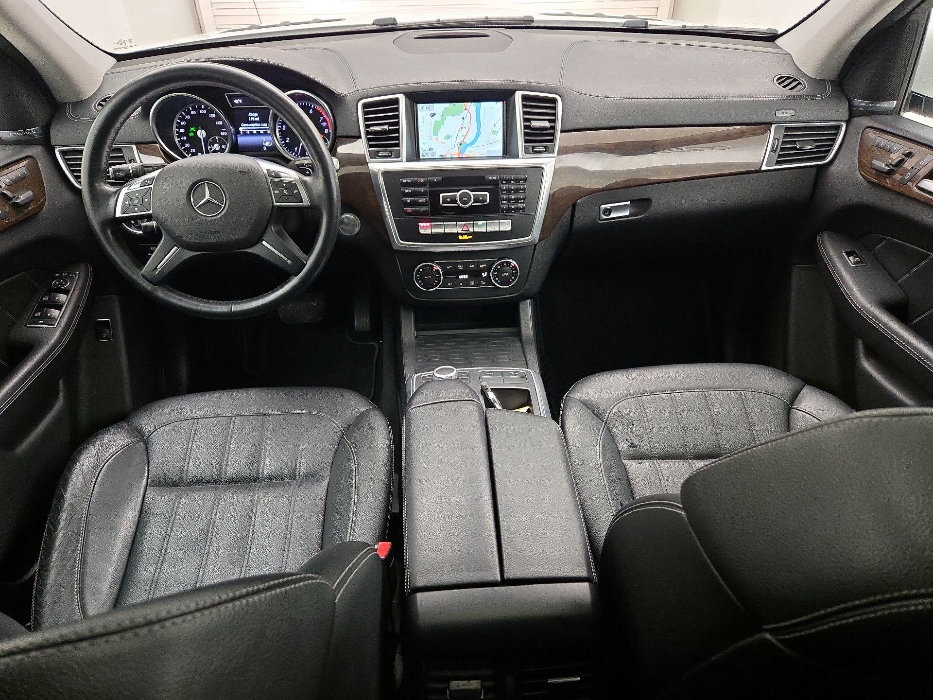 Thumbnail: 2015 Mercedes-Benz GL-Class - 9