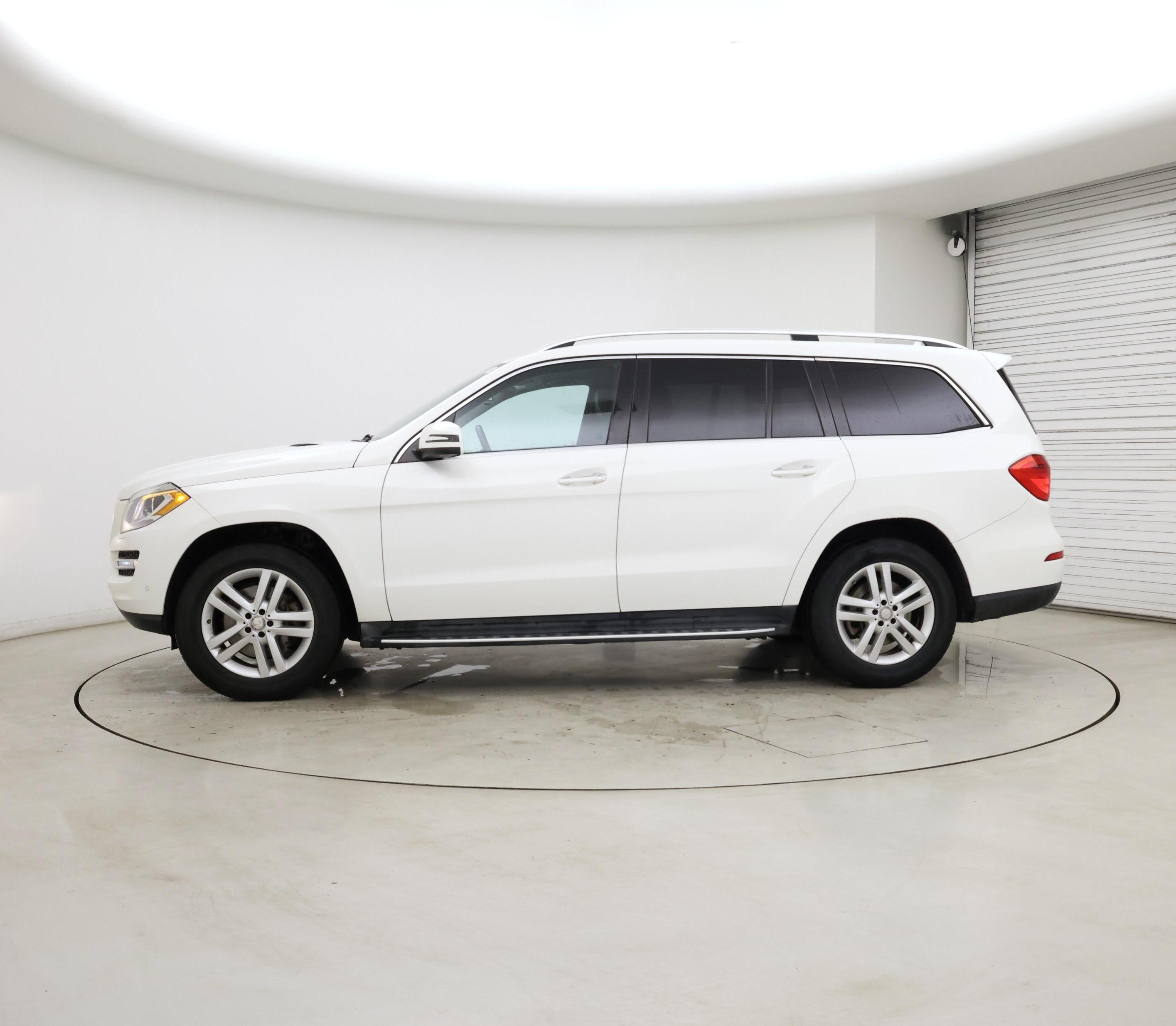 Thumbnail: 2015 Mercedes-Benz GL-Class - 3