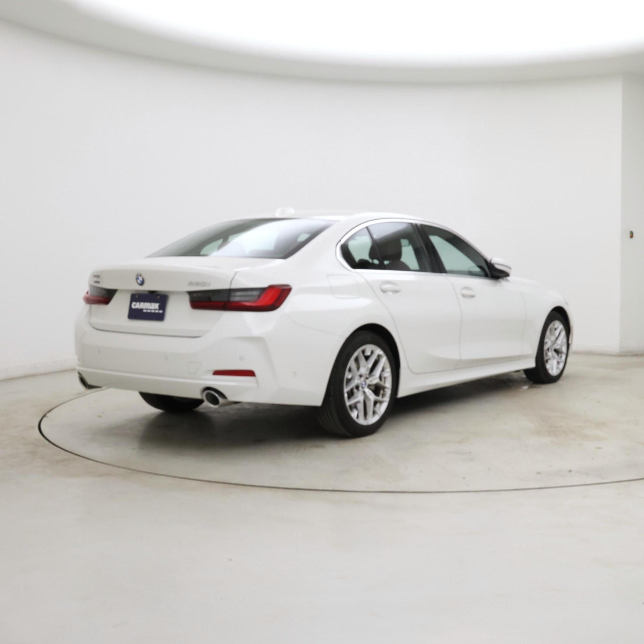 Thumbnail: 2025 BMW 3 Series - 8