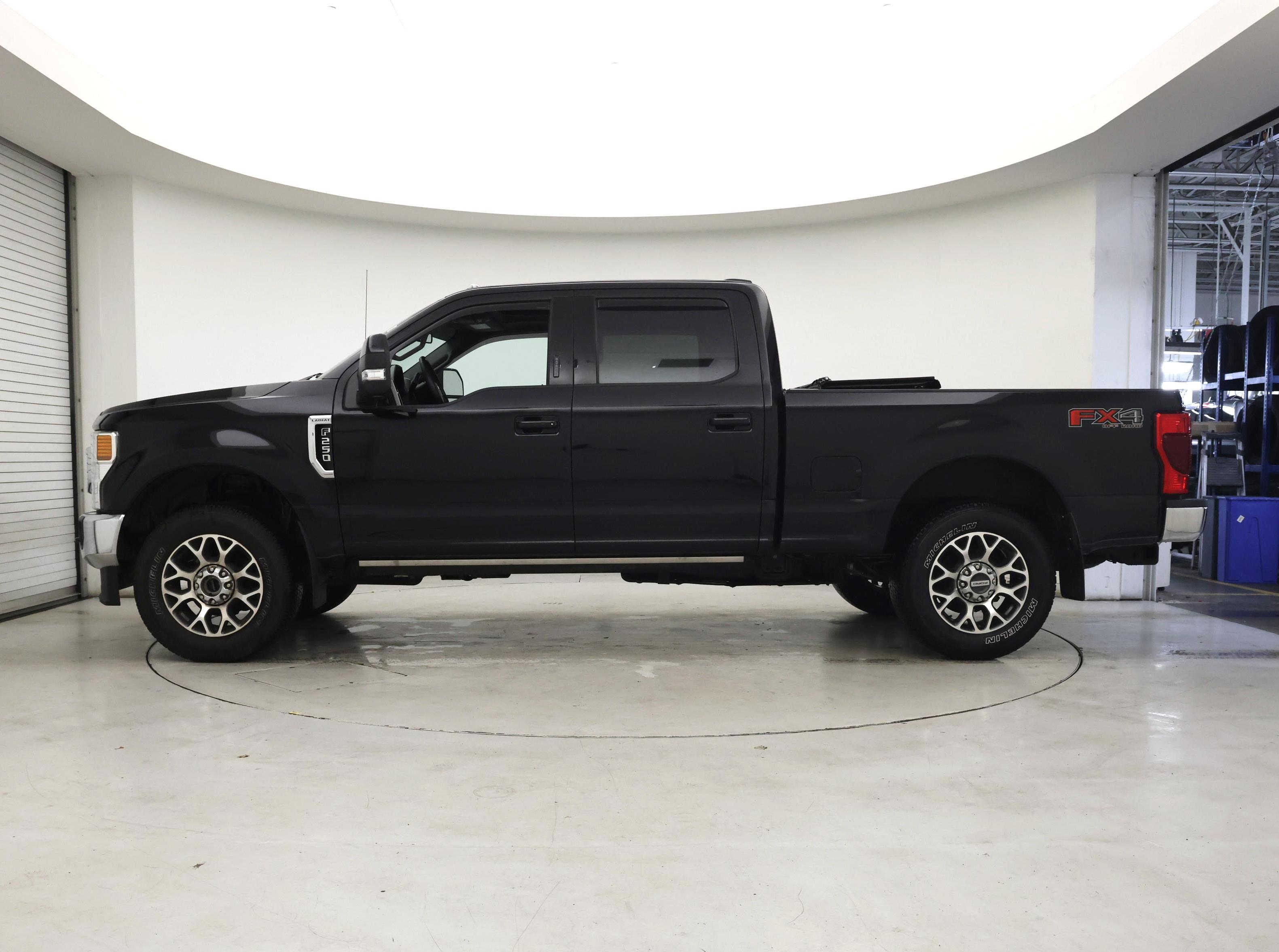 Thumbnail: 2020 Ford F-250 - 3