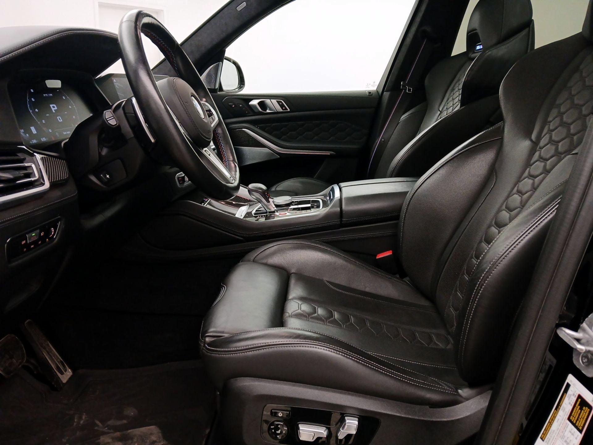 Thumbnail: 2021 BMW X5 - 11