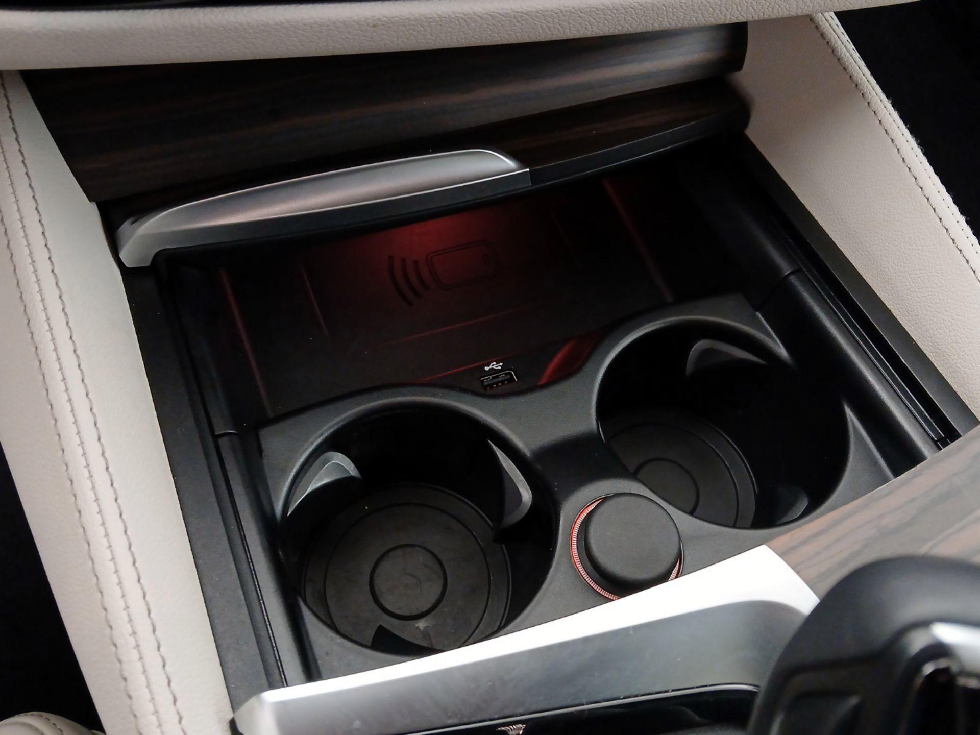 Thumbnail: 2023 BMW 5 Series - 19