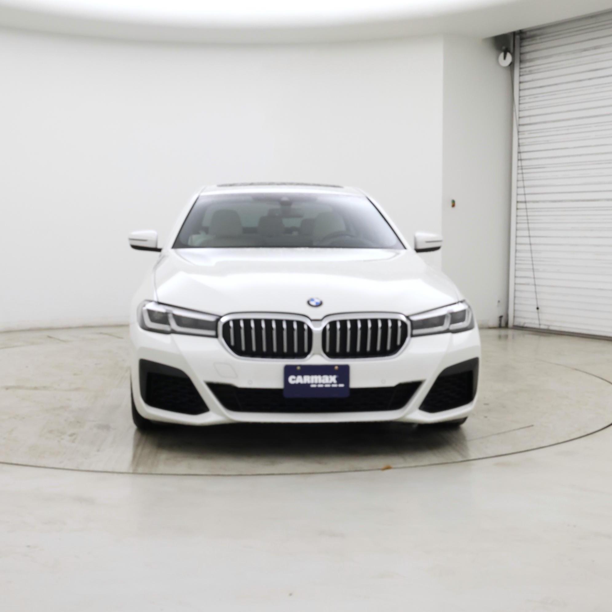 Thumbnail: 2023 BMW 5 Series - 5