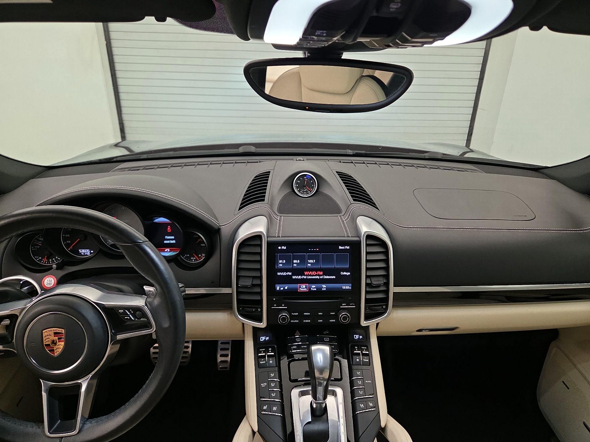 Thumbnail: 2017 Porsche Cayenne - 9