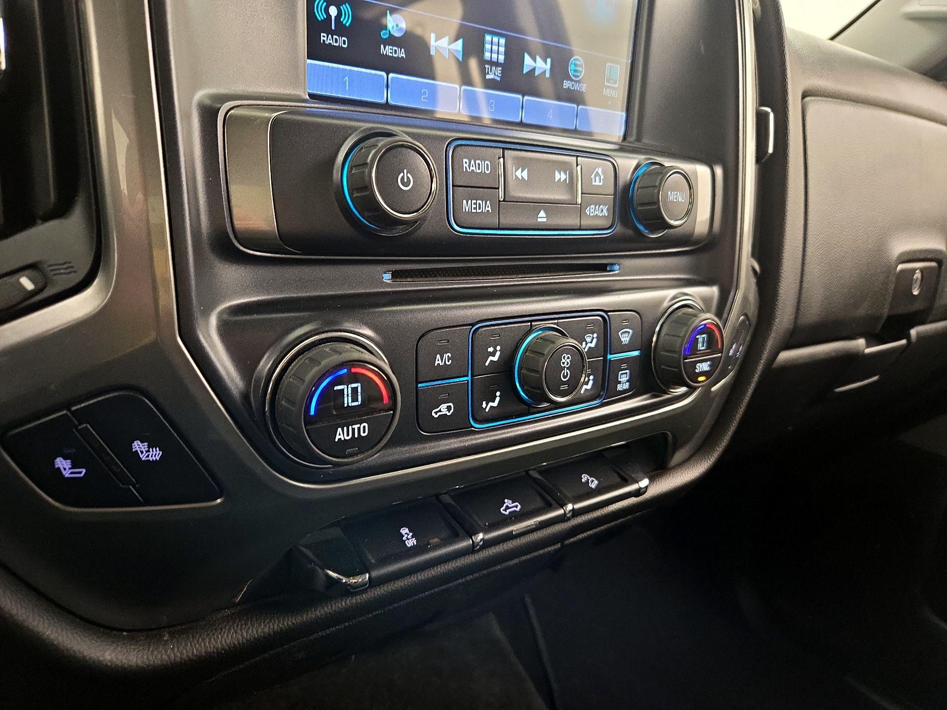 Thumbnail: 2016 Chevrolet Silverado 1500 - 16