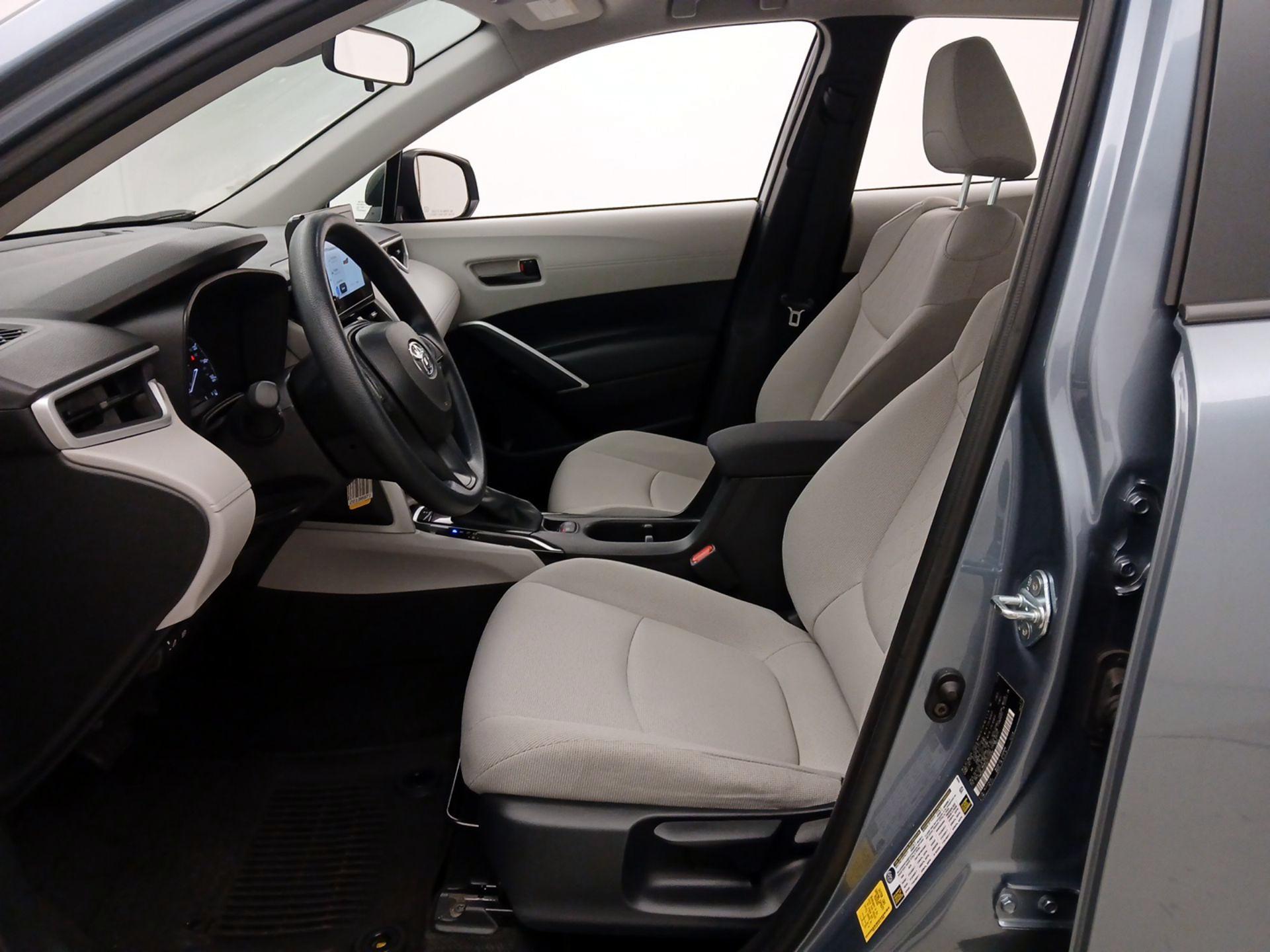 Thumbnail: 2024 Toyota Corolla Cross - 11