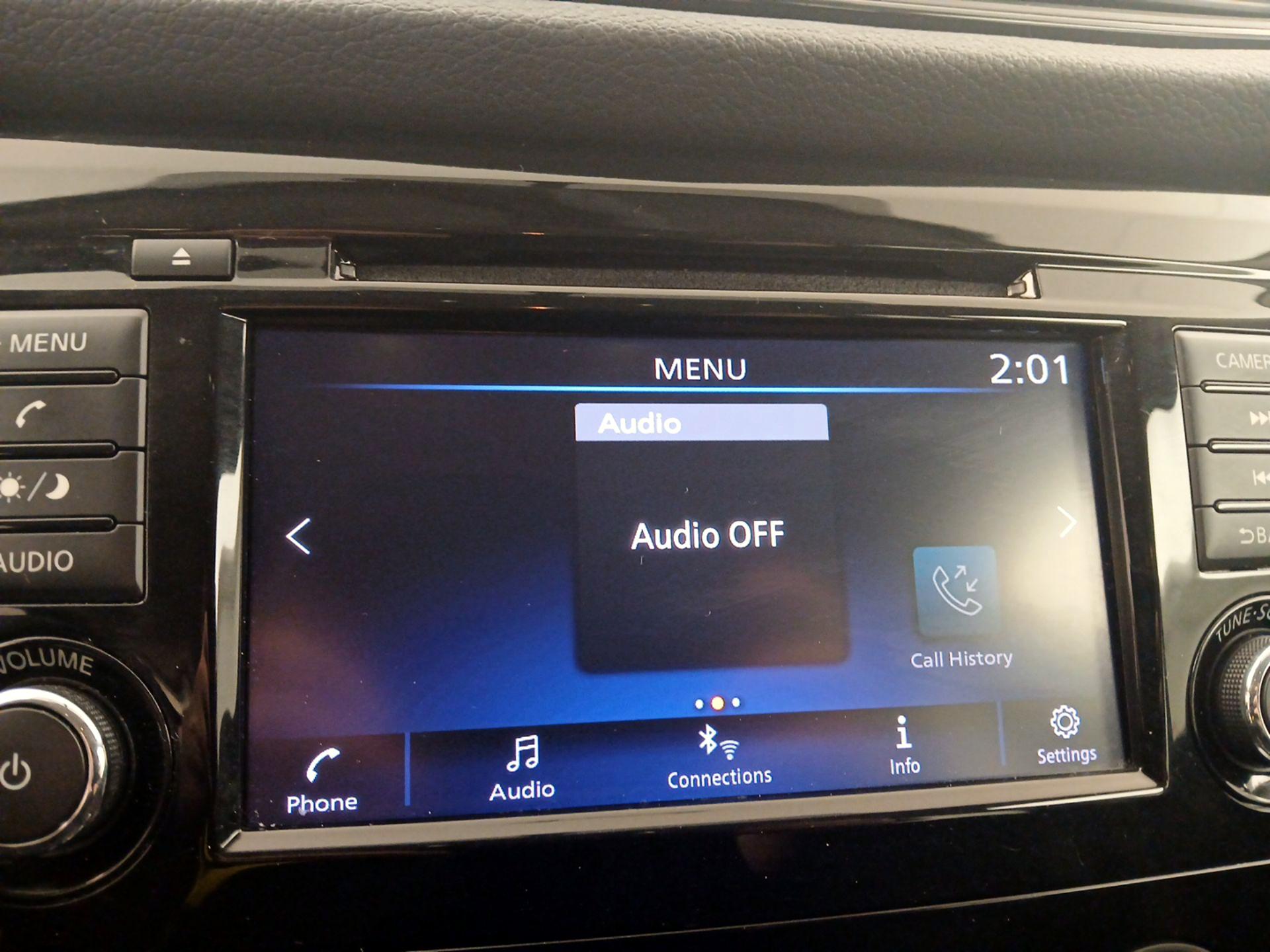 Thumbnail: 2018 Nissan Rogue - 15