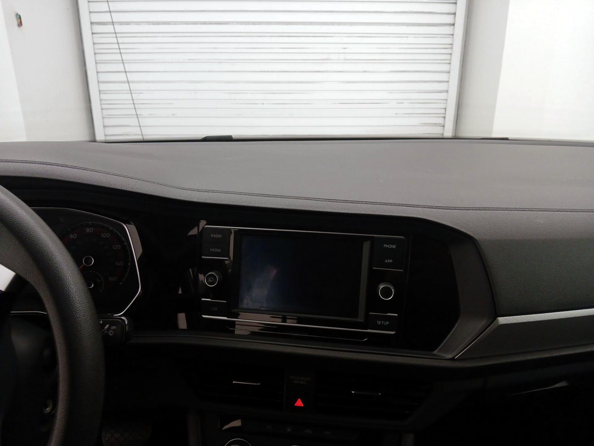 Thumbnail: 2019 Volkswagen Jetta - 9