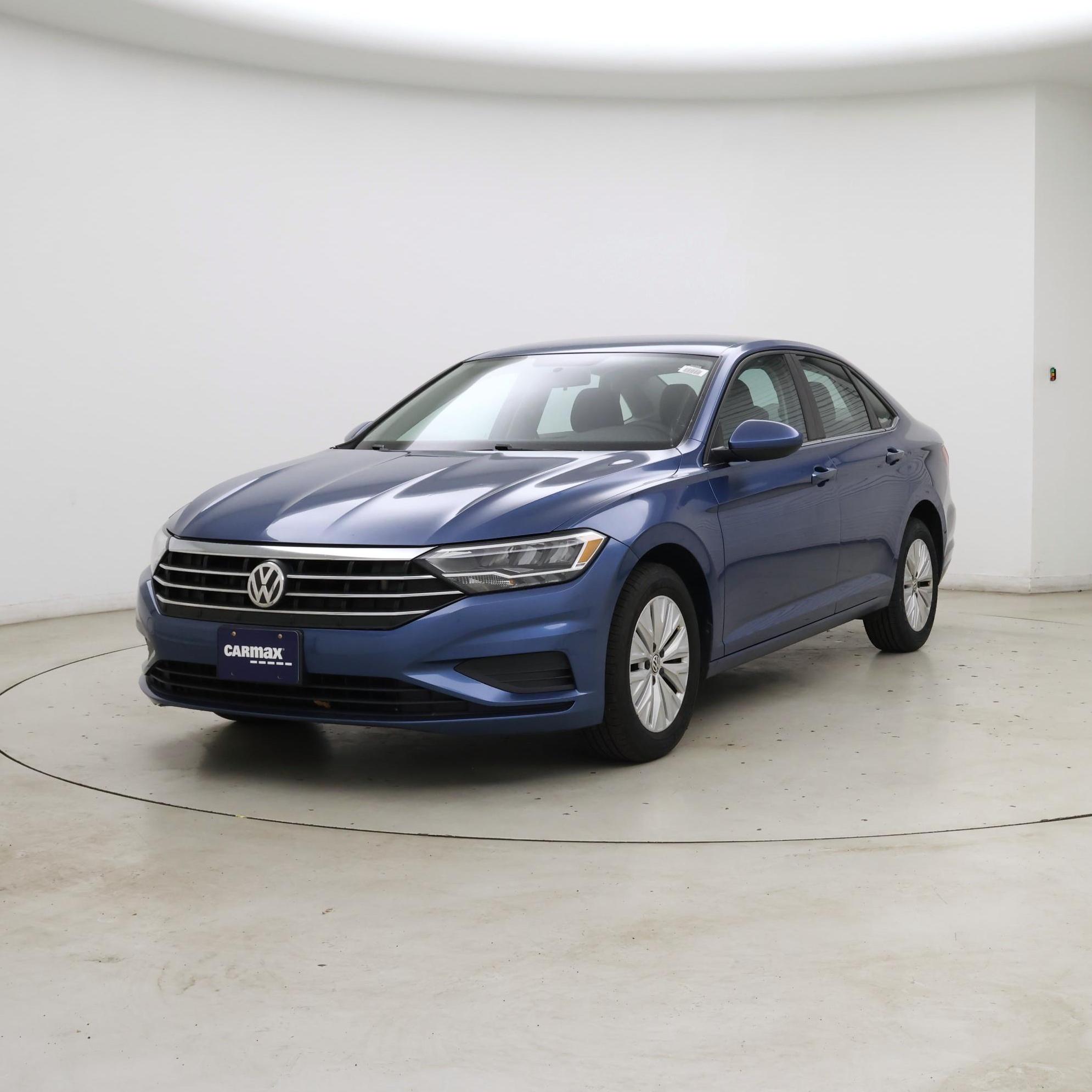 Thumbnail: 2019 Volkswagen Jetta - 4