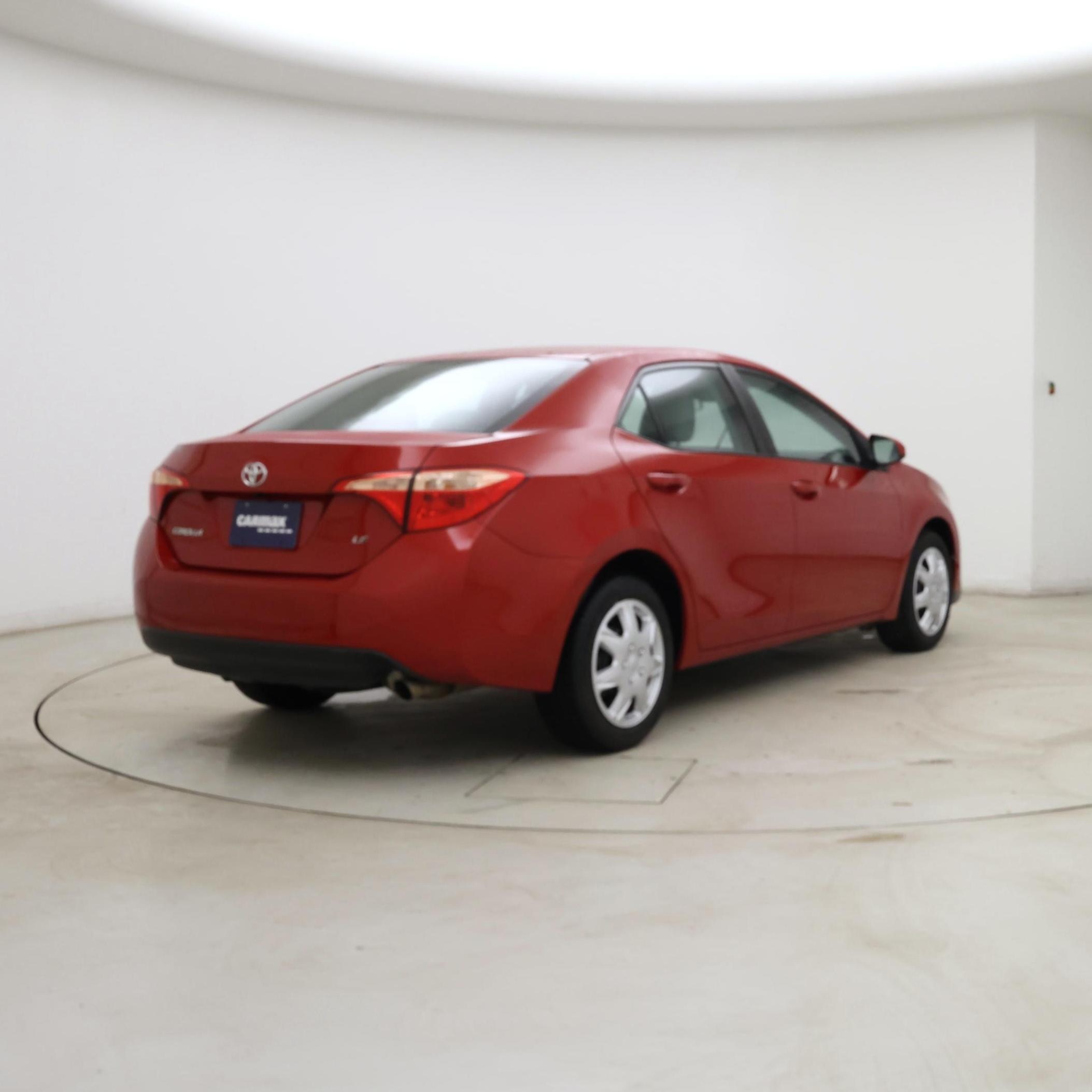 Thumbnail: 2018 Toyota Corolla - 8