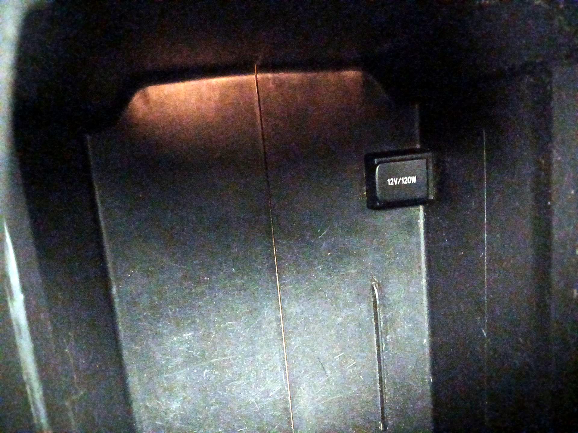 Thumbnail: 2018 Toyota Highlander - 18