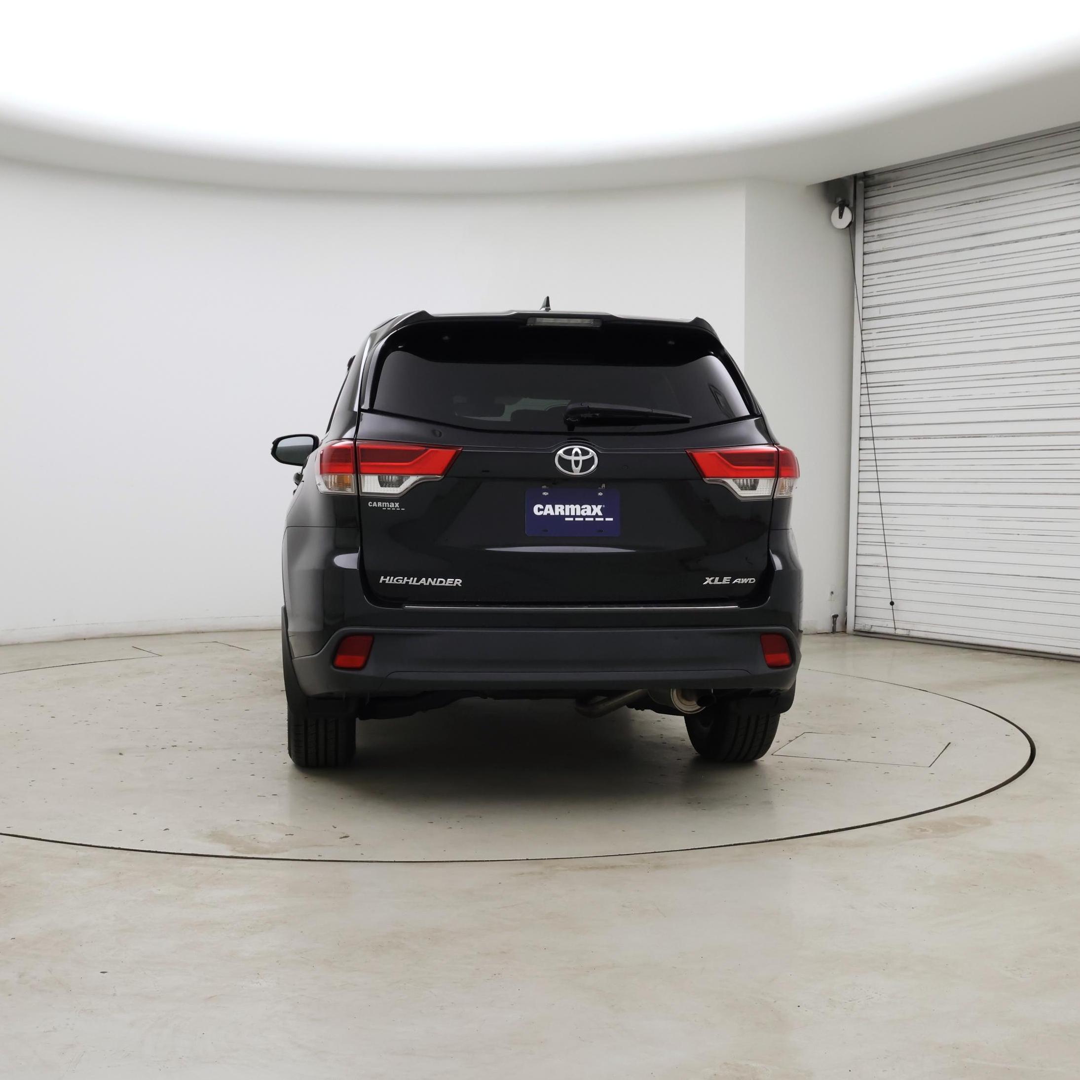 Thumbnail: 2018 Toyota Highlander - 6