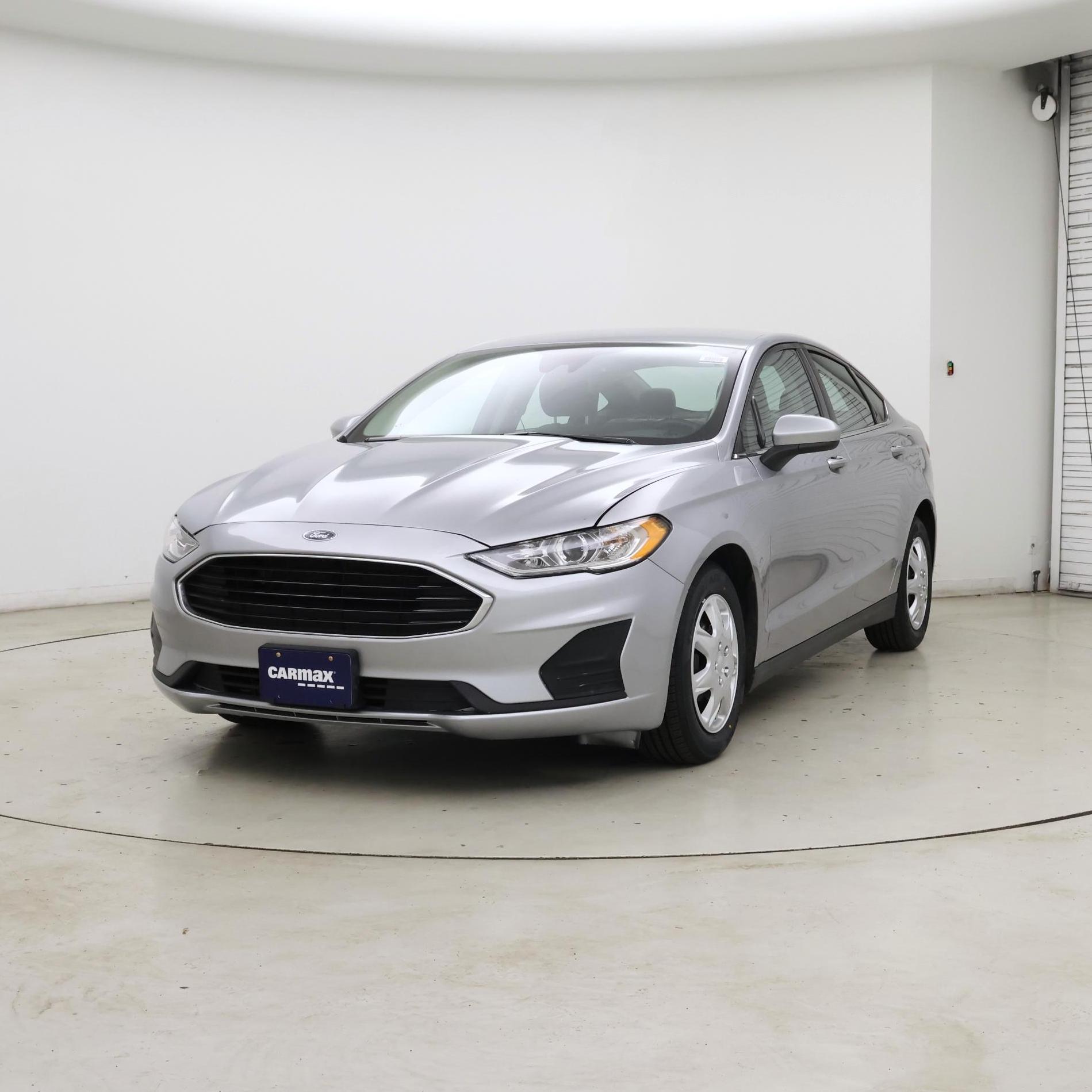 Thumbnail: 2020 Ford Fusion - 4