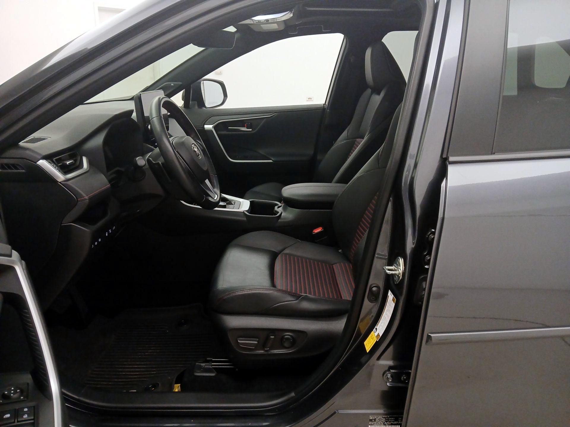 Thumbnail: 2023 Toyota RAV4 - 11