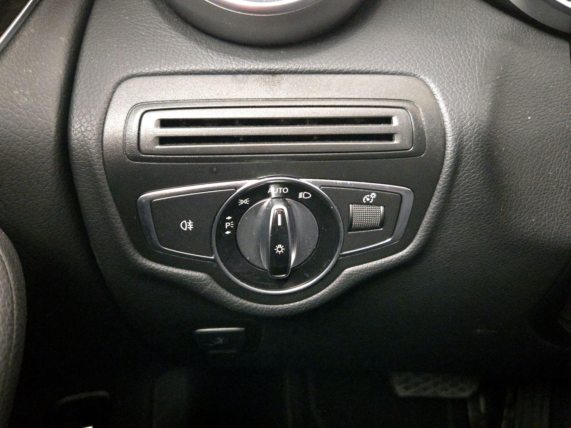 Thumbnail: 2017 Mercedes-Benz GLC - 13