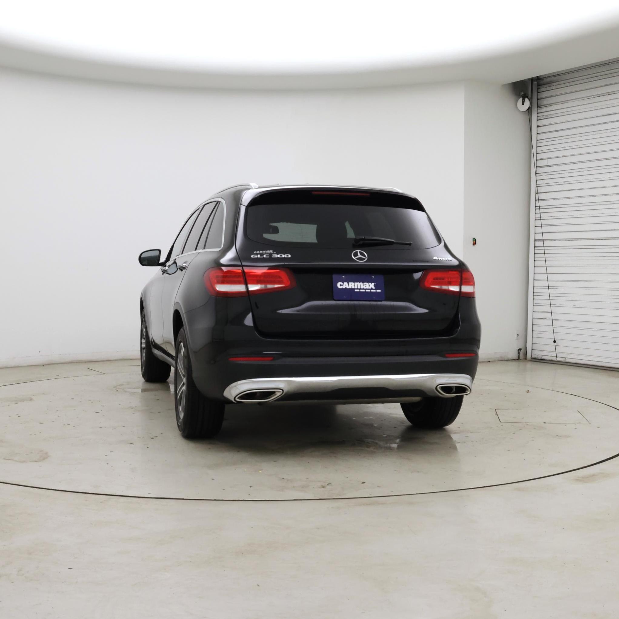 Thumbnail: 2017 Mercedes-Benz GLC - 6