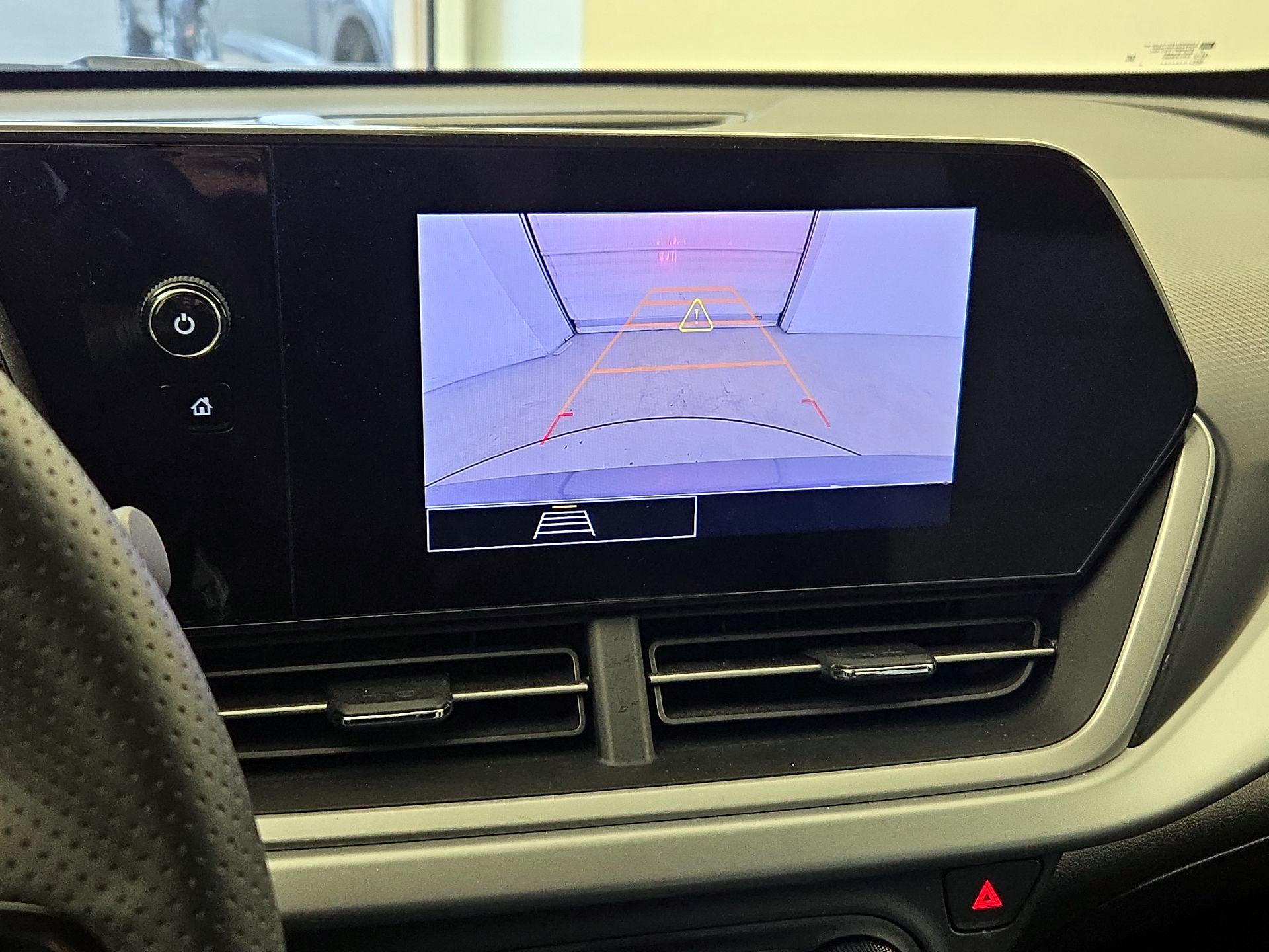 Thumbnail: 2024 Chevrolet Trax - 14