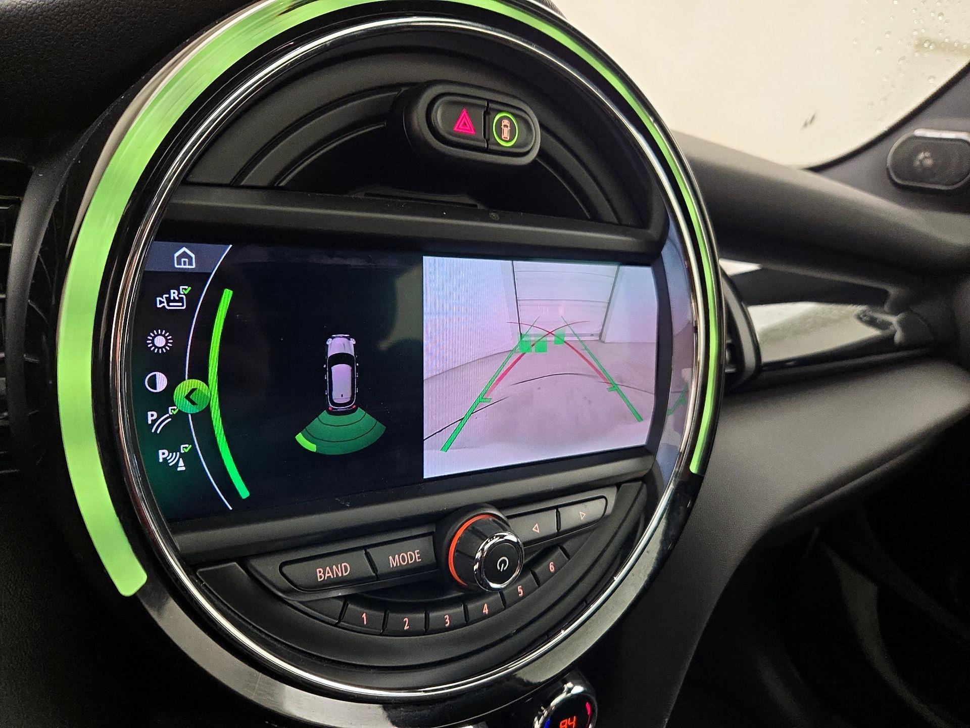 Thumbnail: 2020 MINI Cooper Hardtop - 15